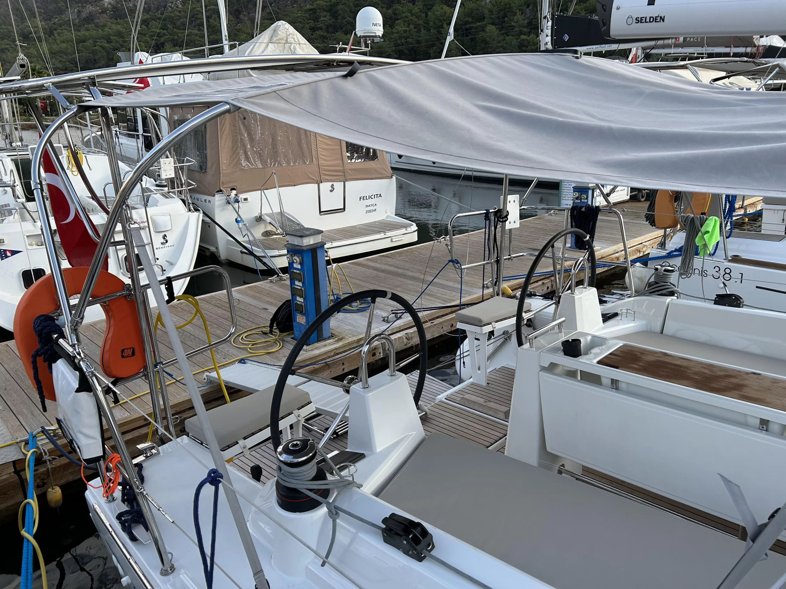 Oceanis 34.1 (Sail Altair 1)  - 27