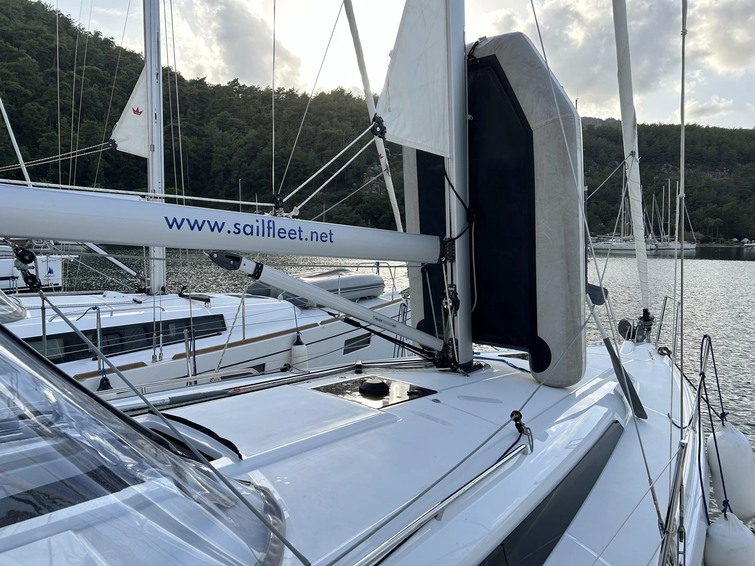 Oceanis 34.1 (Sail Altair 1)  - 17