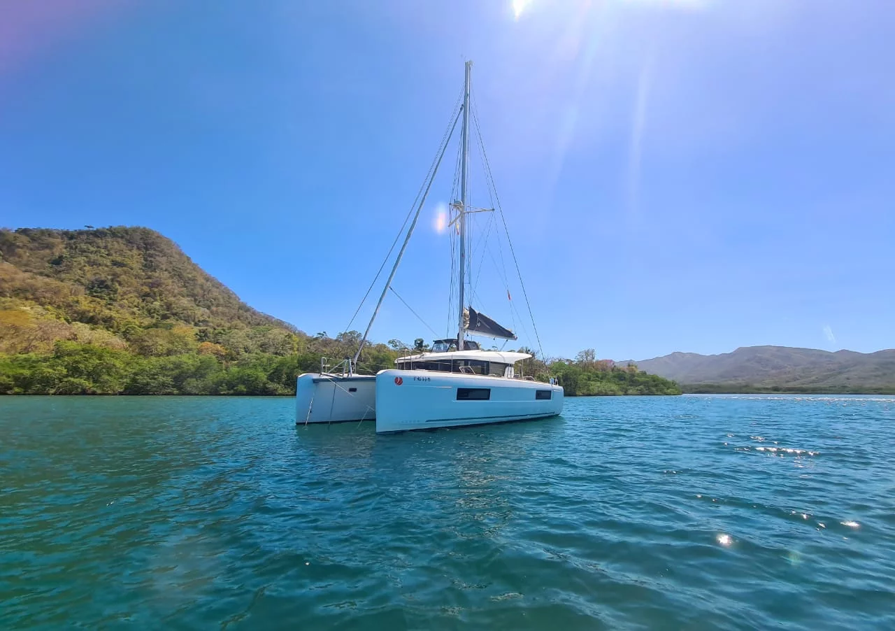Lagoon 40 (Laguna Goo)  - 13