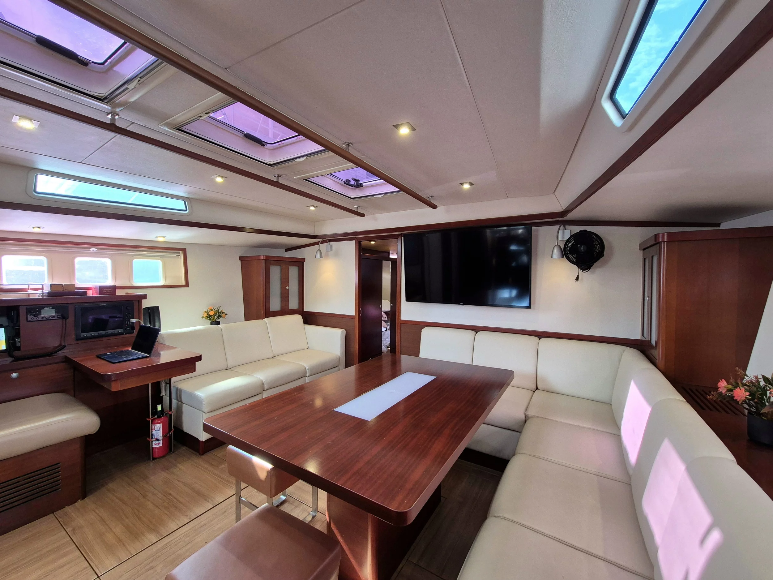 Hanse 630e (Sailing Freedom)  - 33