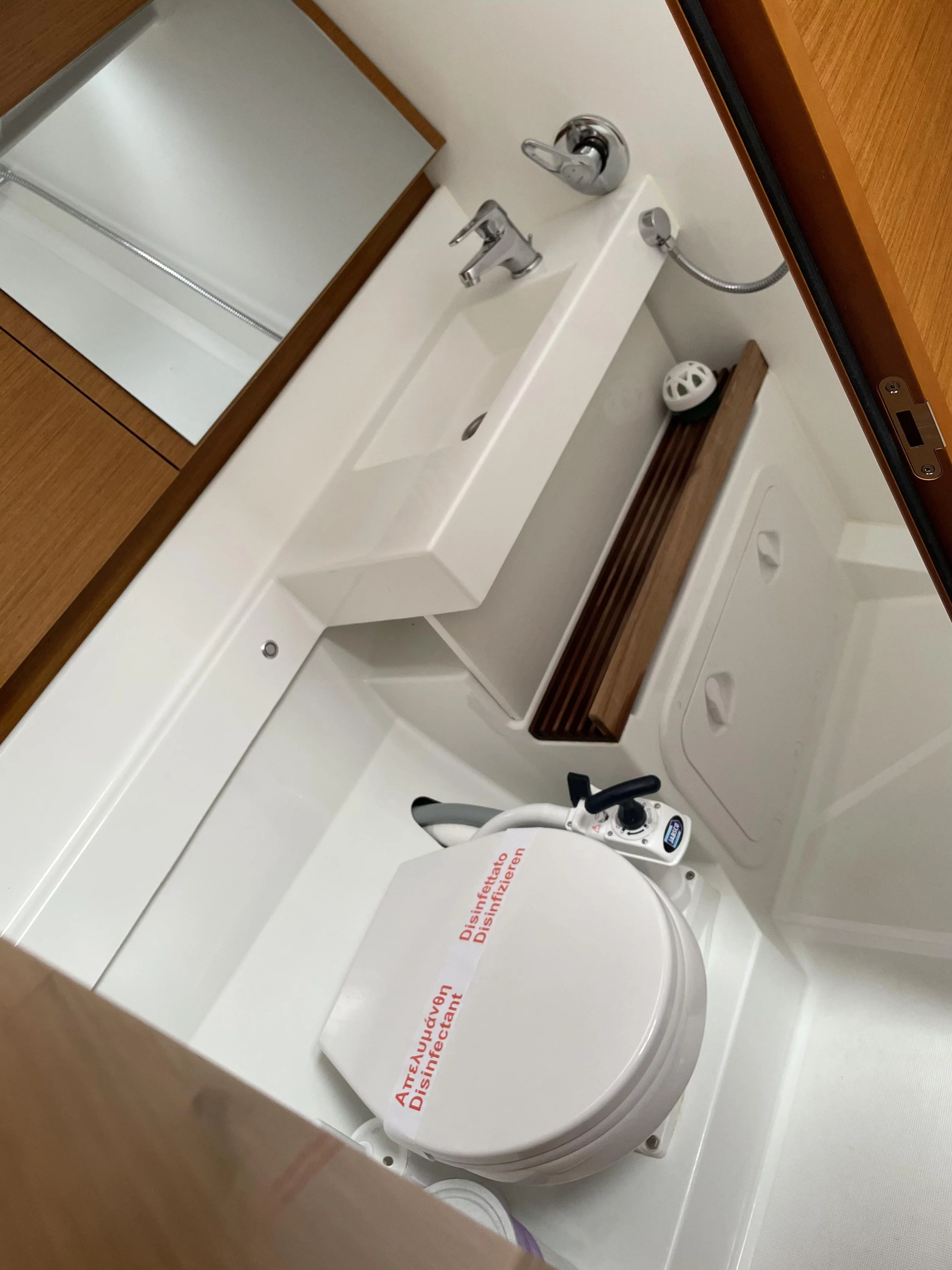 Sun Odyssey 490 (Iris)  - 5