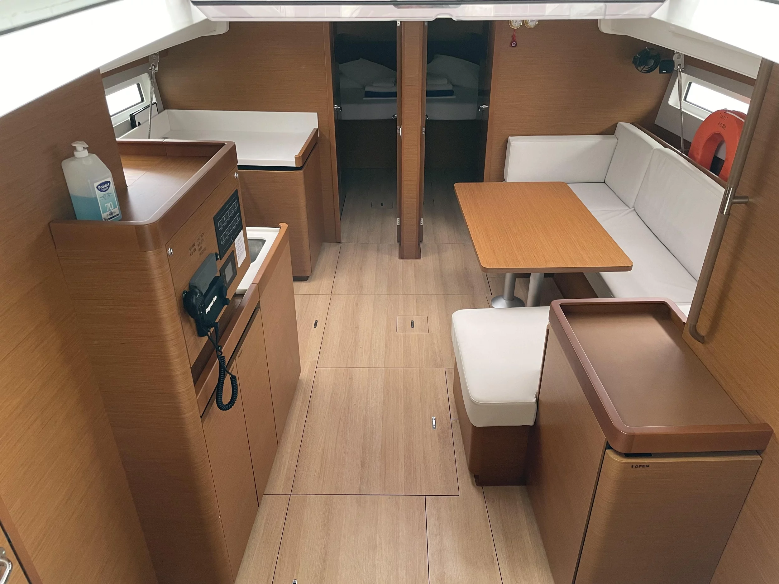 Sun Odyssey 490 (Iris)  - 3