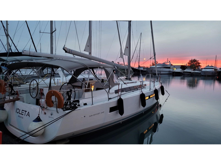 Photo #1 - Sun Odyssey 440 (Loleta) in Lefkada - 16123