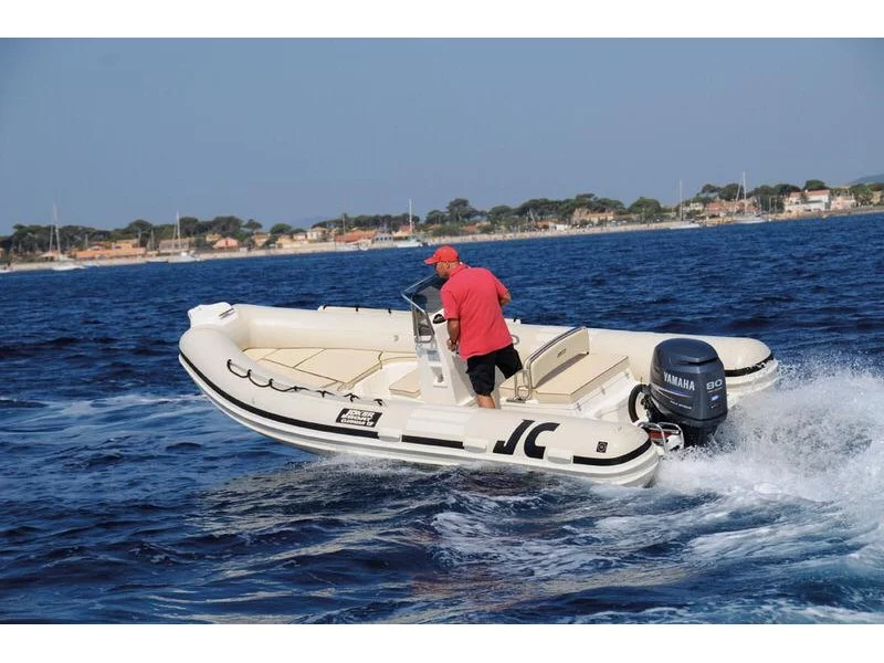Joker Clubman 19 (Red Star) Main image - 0