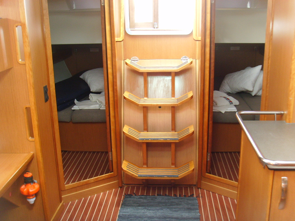 Bavaria 45 Cruiser — photo 19