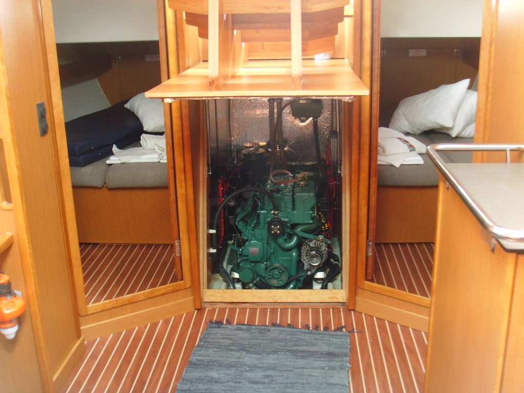 Bavaria 45 Cruiser — photo 17