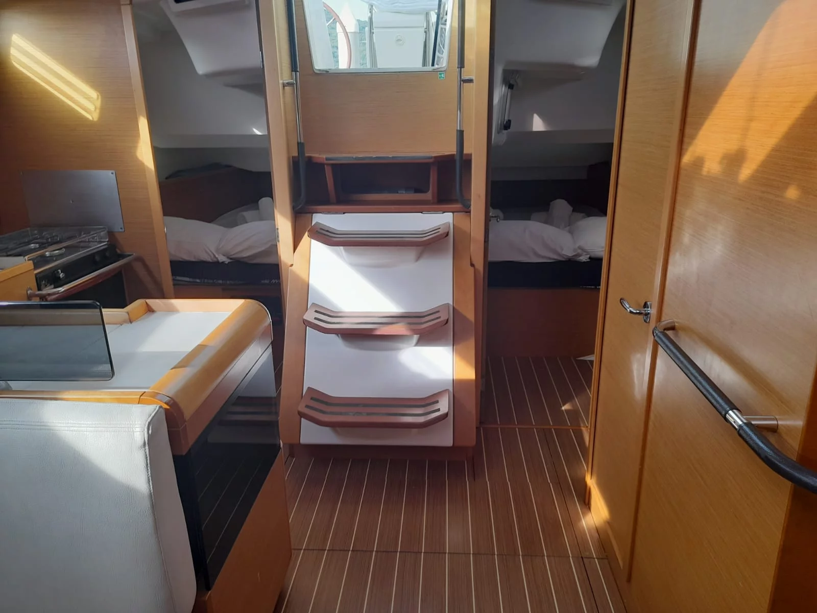 Sun Odyssey 439 (Mira)  - 14