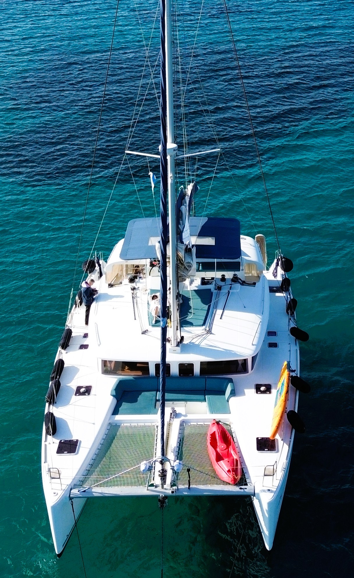 Lagoon 450 Fly — photo 2