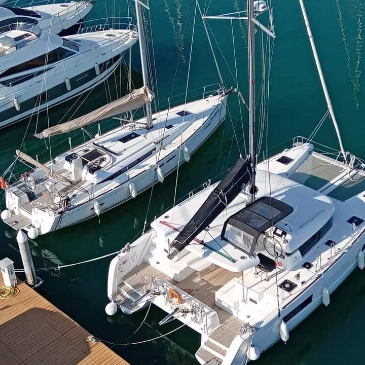 Lagoon 40 (Regolo)  - 10