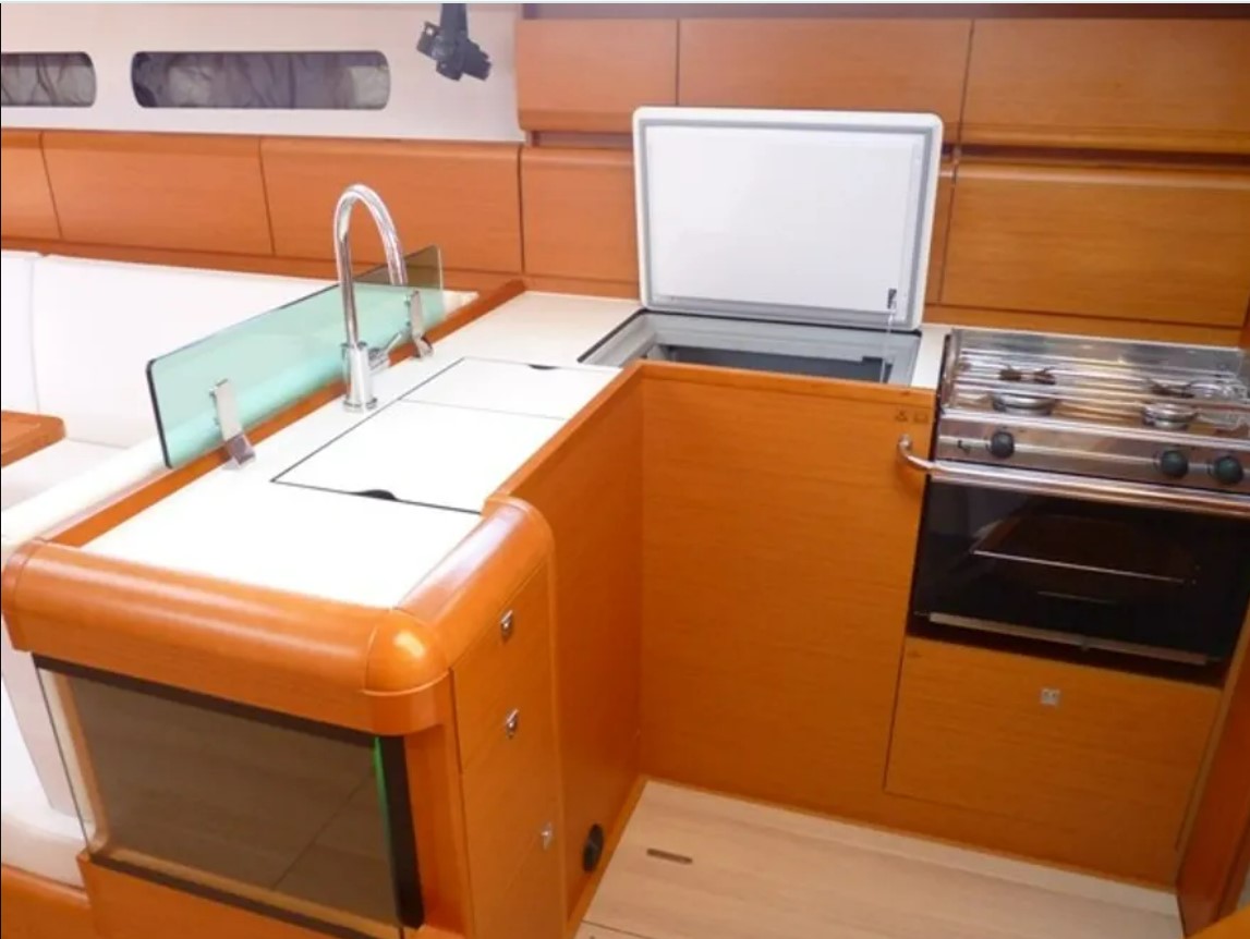 Photo #3 - Sun Odyssey 449 (Melody) en Lefkada - 24079