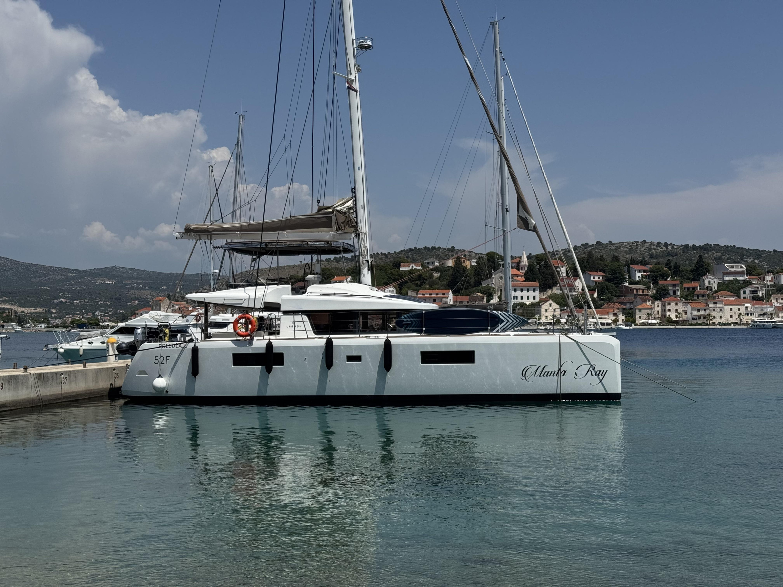 Photo #9 - Lagoon 52F (Manta Ray) in Rogoznica - 23408