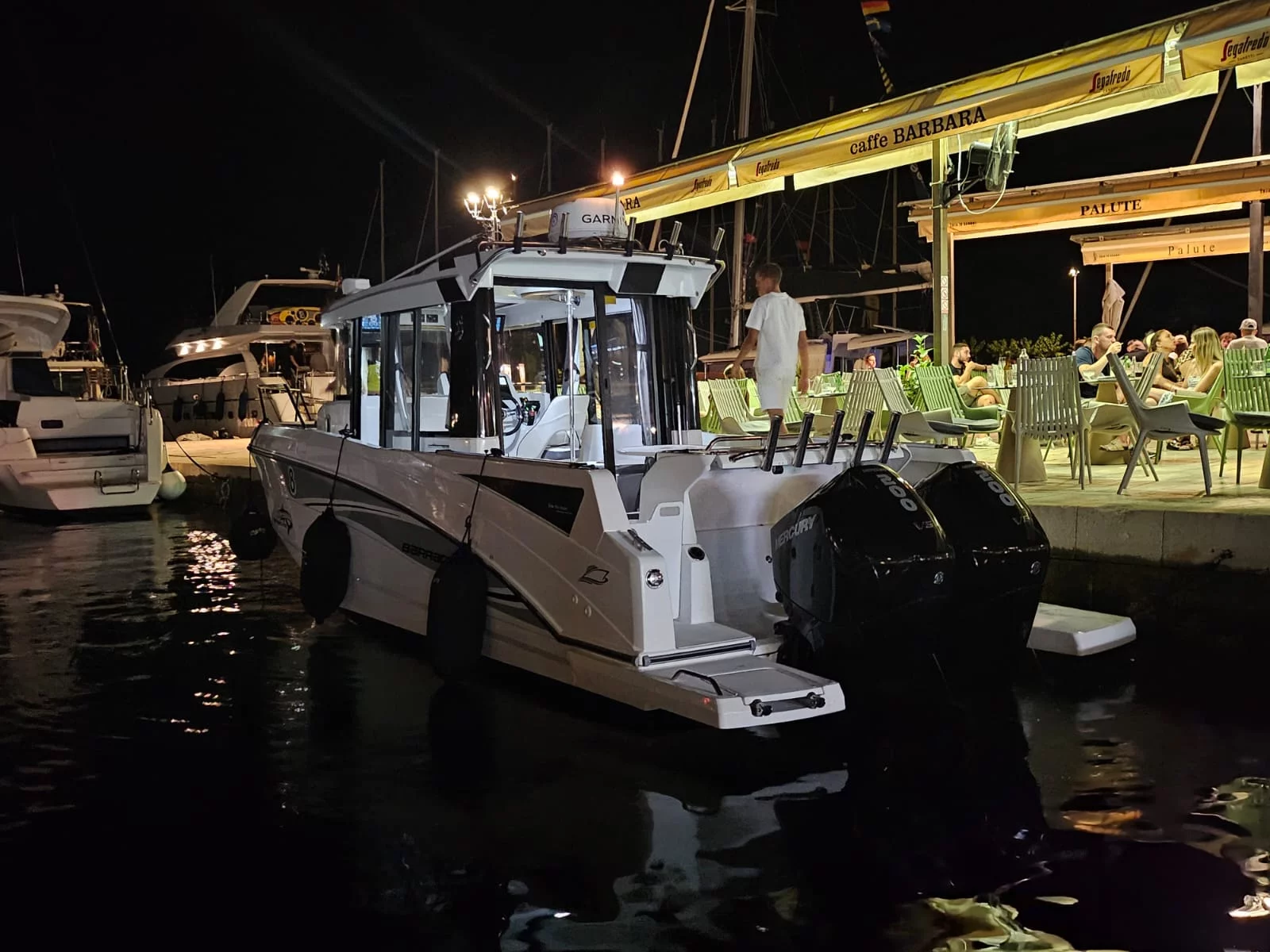 Beneteau Barracuda 8 (Whisper)  - 12
