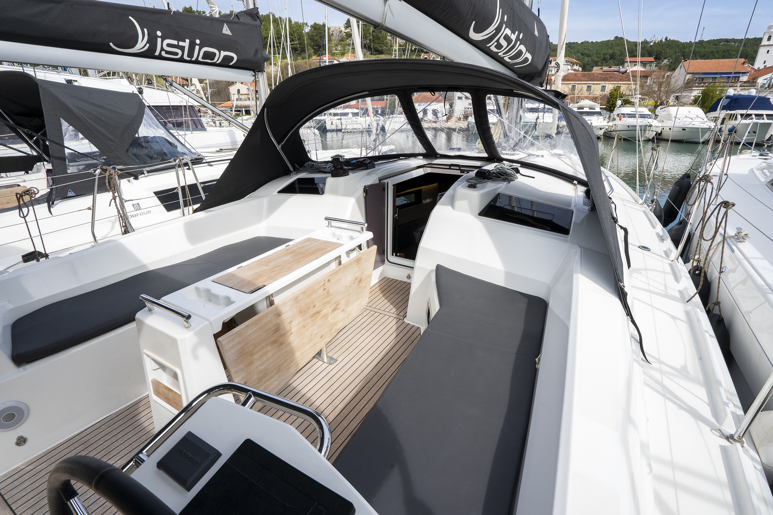 Oceanis 37.1 — photo 8