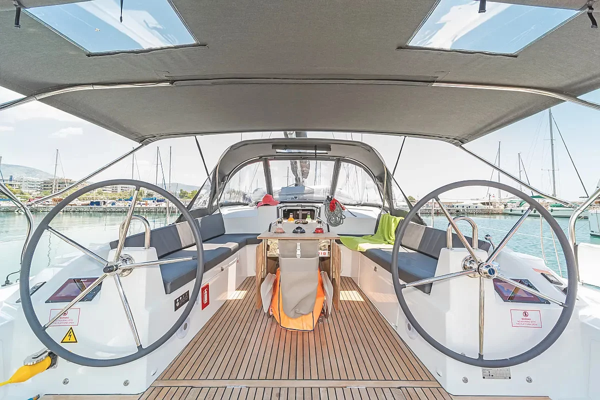 Oceanis 40.1 (RO22)  - 2