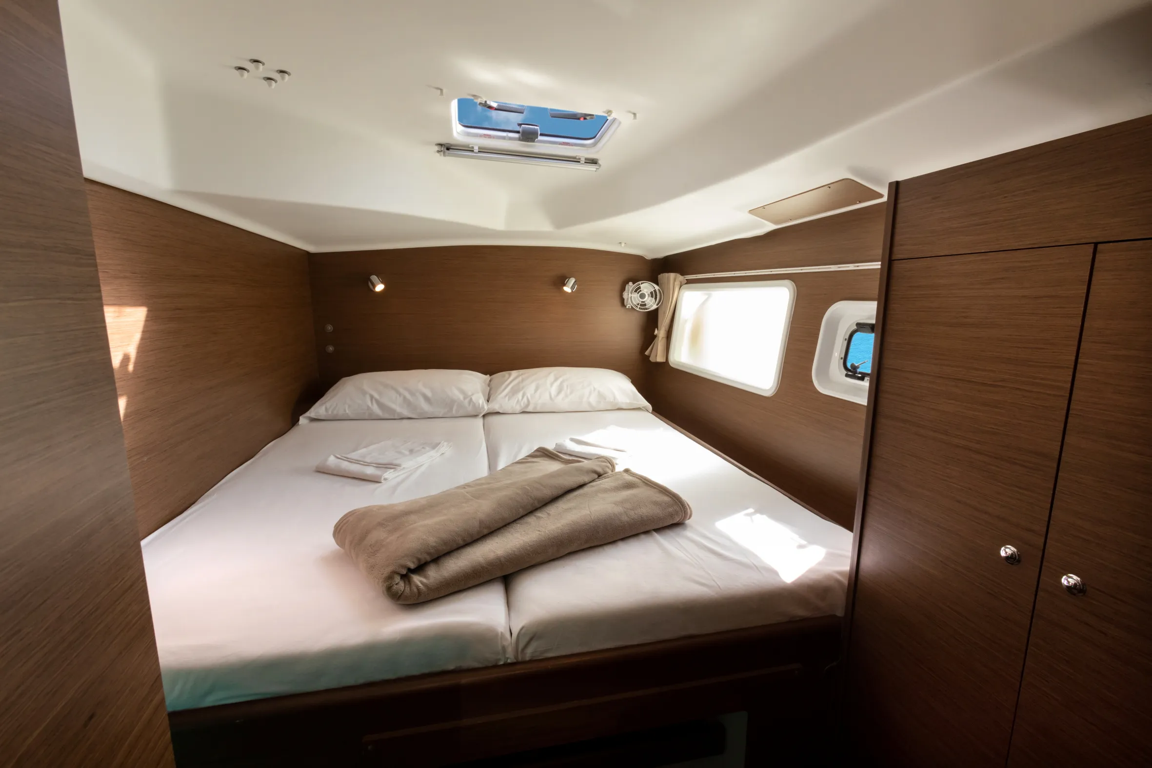 Photo #11 - Lagoon 380 S2 (Ploto) en Capo d'Orlando - 63968