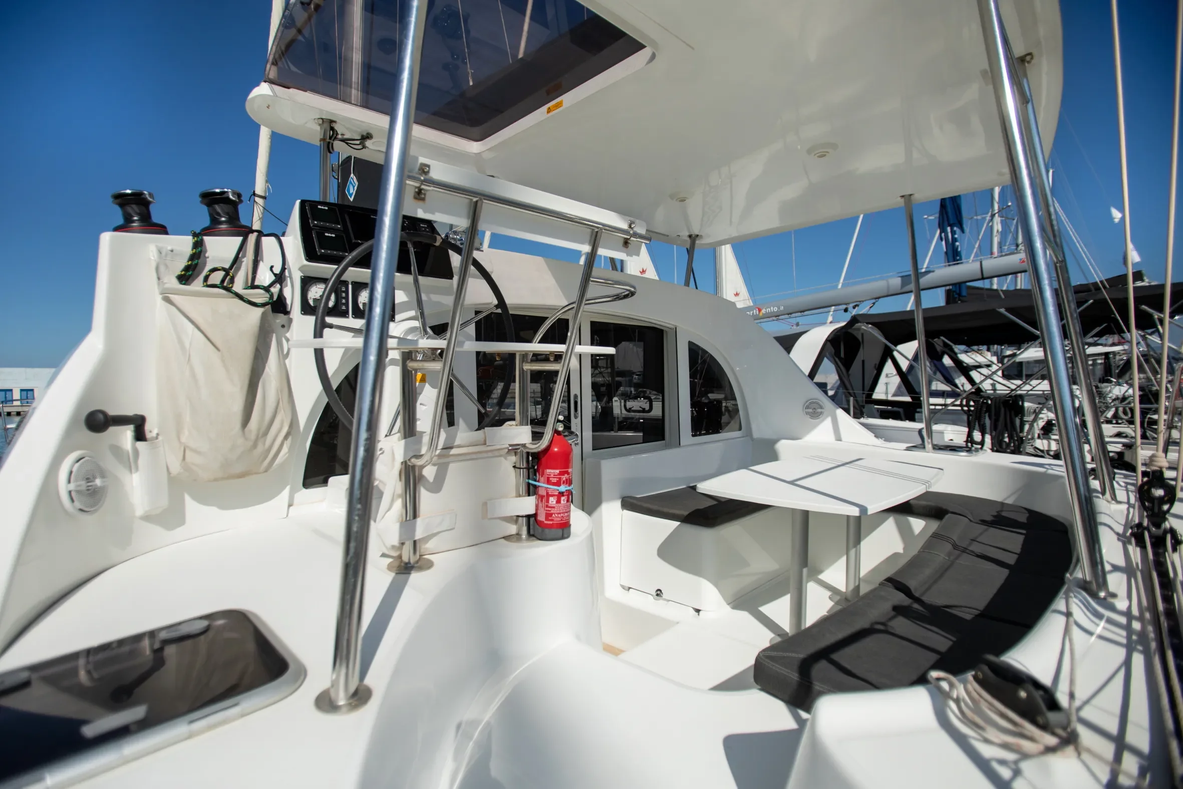 Lagoon 380 S2 (Ploto)  - 1