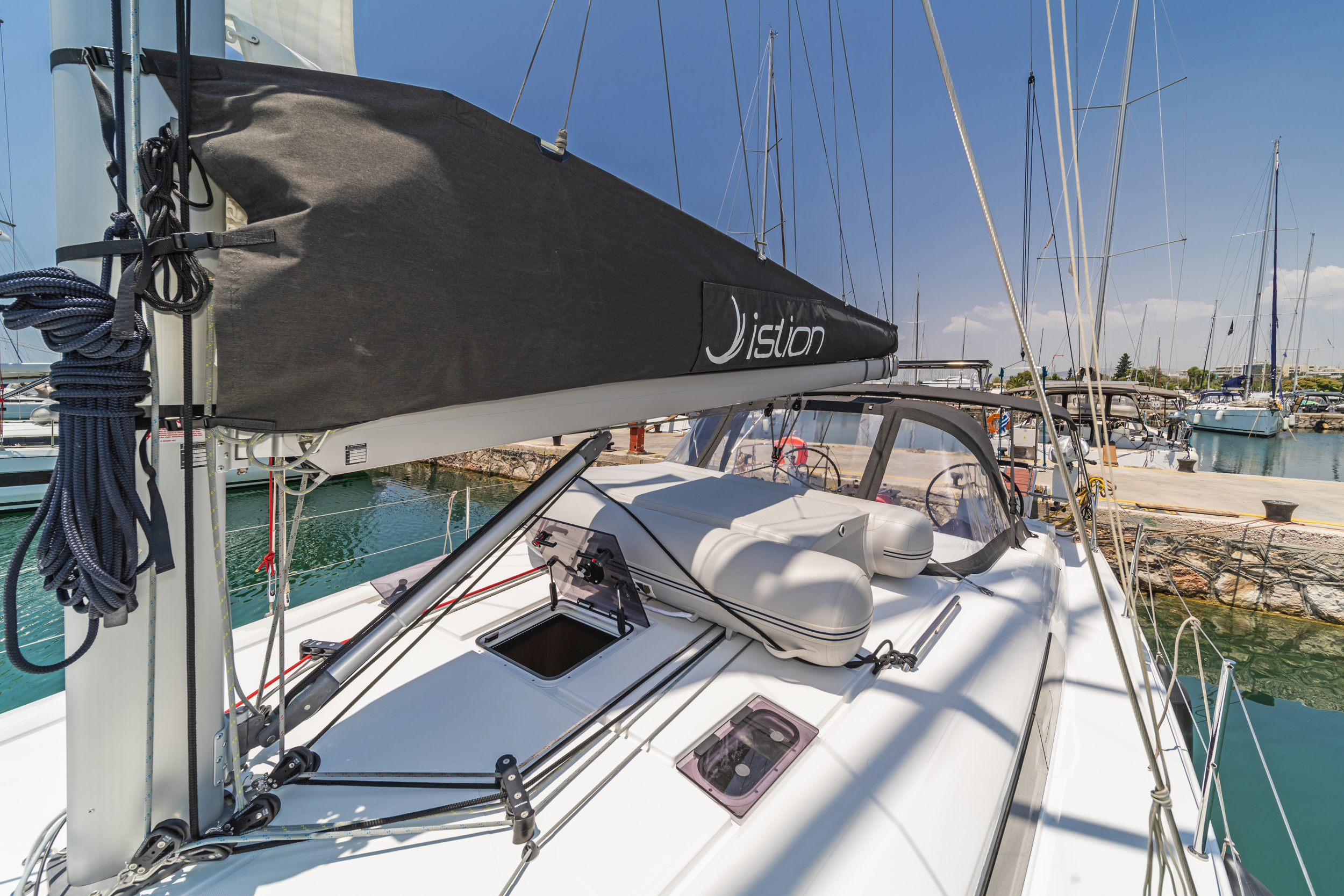 Oceanis 40.1 — photo 13