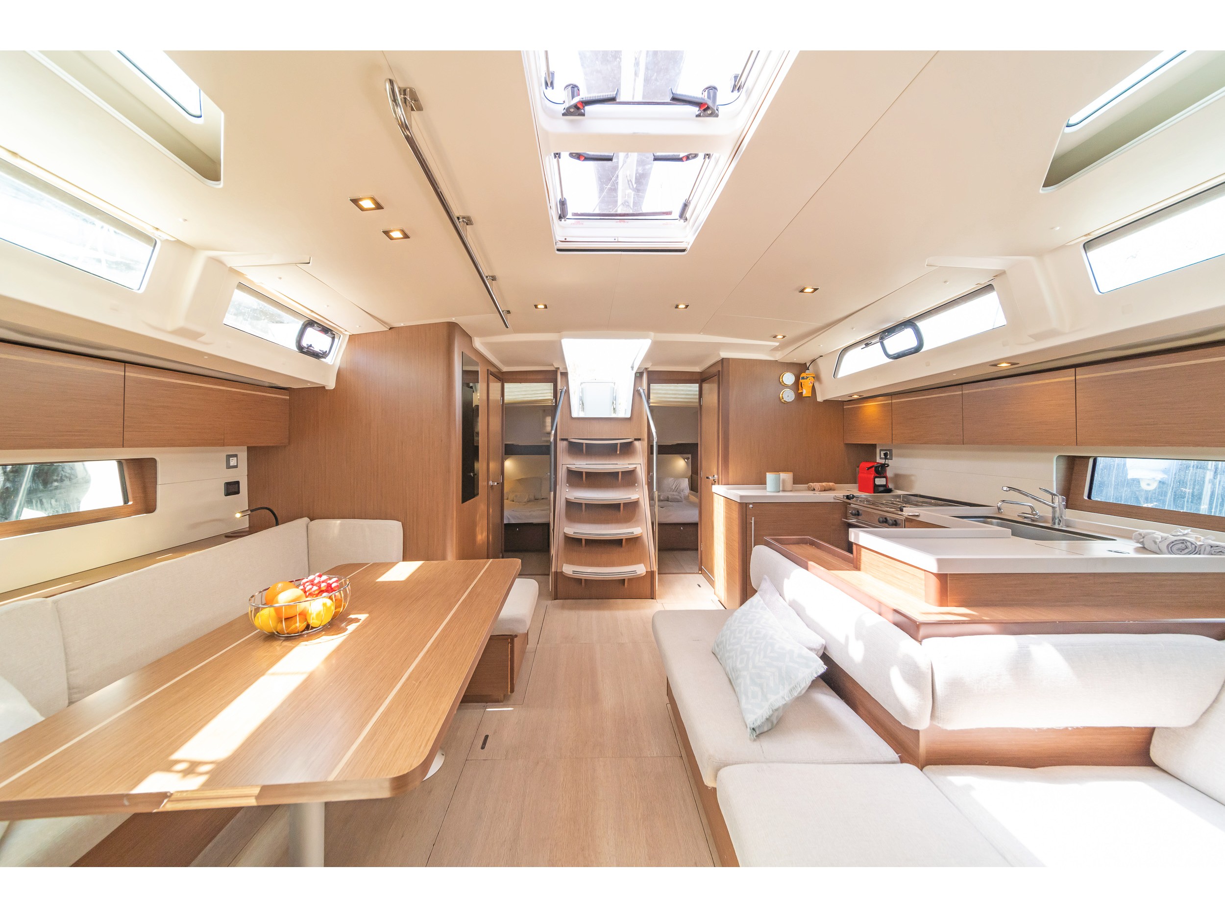 Oceanis 51.1 (5+1 cab) & GEN — photo 10