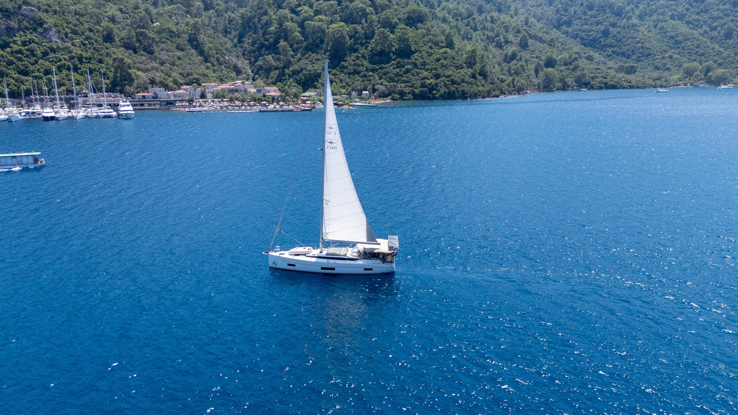 Bavaria C45 Style (Mina 52)  - 2