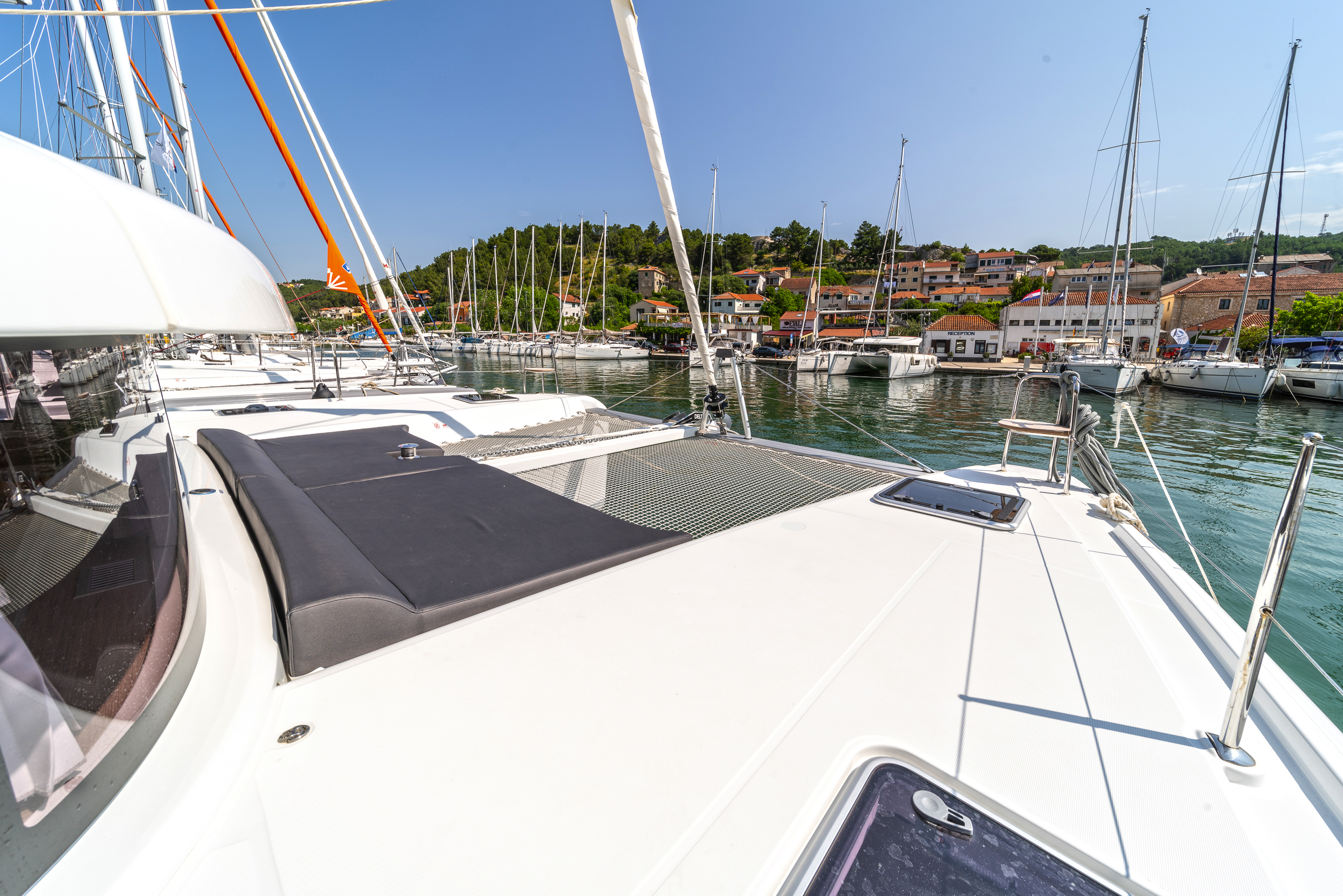 Lagoon 42 & GEN & WM — photo 7