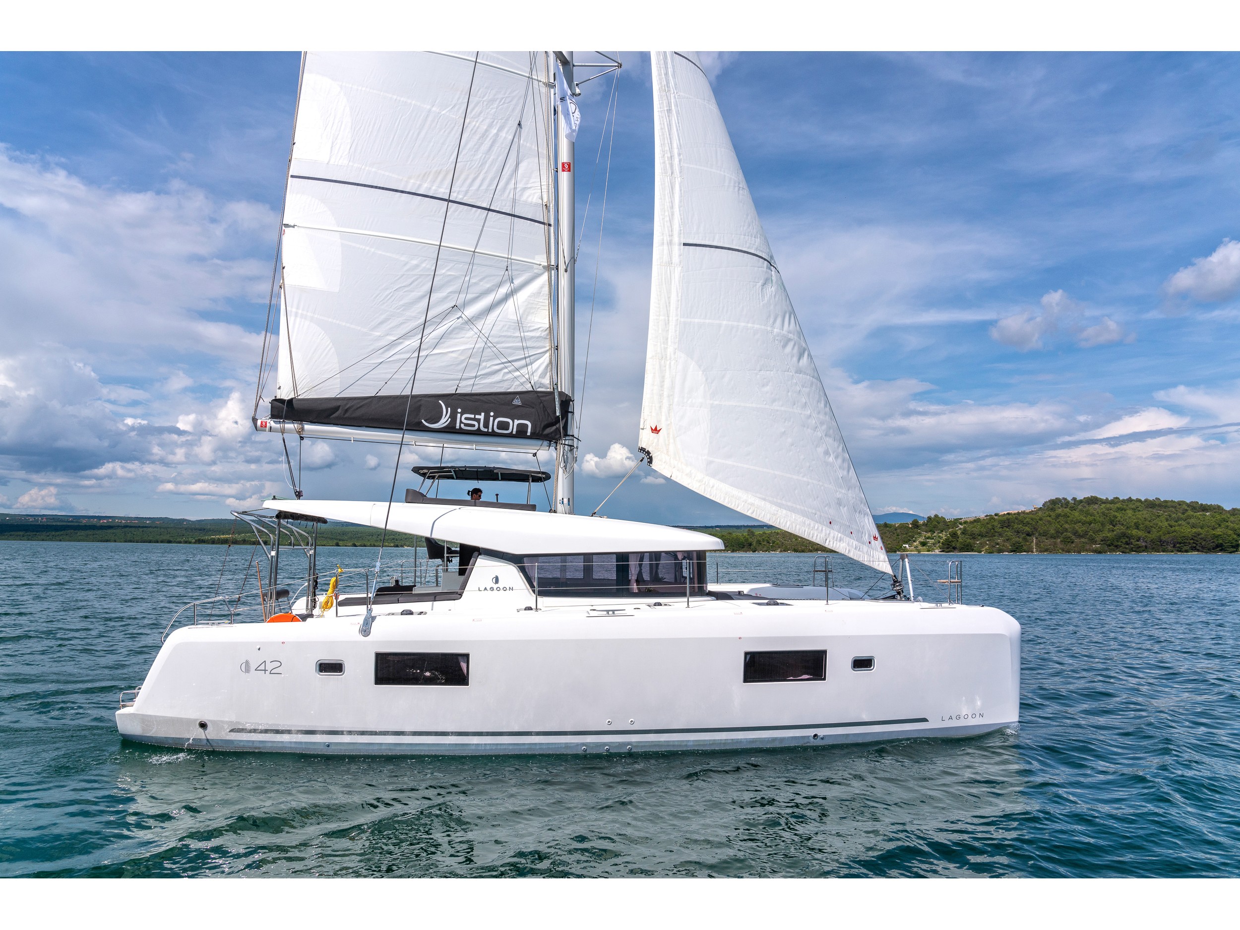 Lagoon 42 & GEN & WM — photo 1