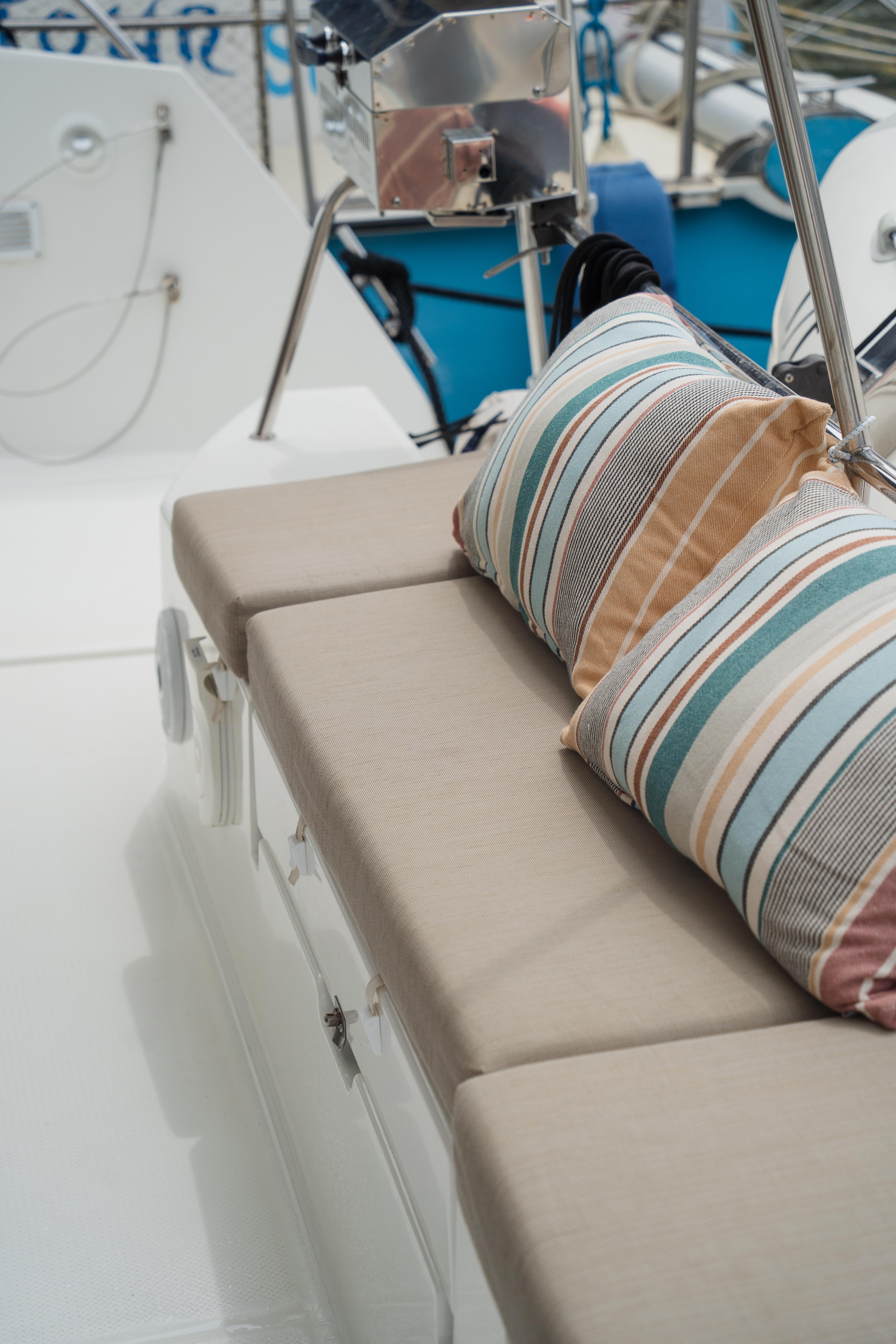 Fountaine Pajot Isla 40 (Wm-Ac in dinette-Gen-Sol.Pan) — photo 17