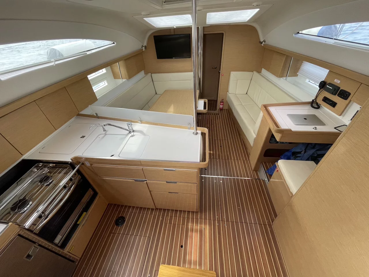 Elan Impression 45 (Elysium) Interior image - 10