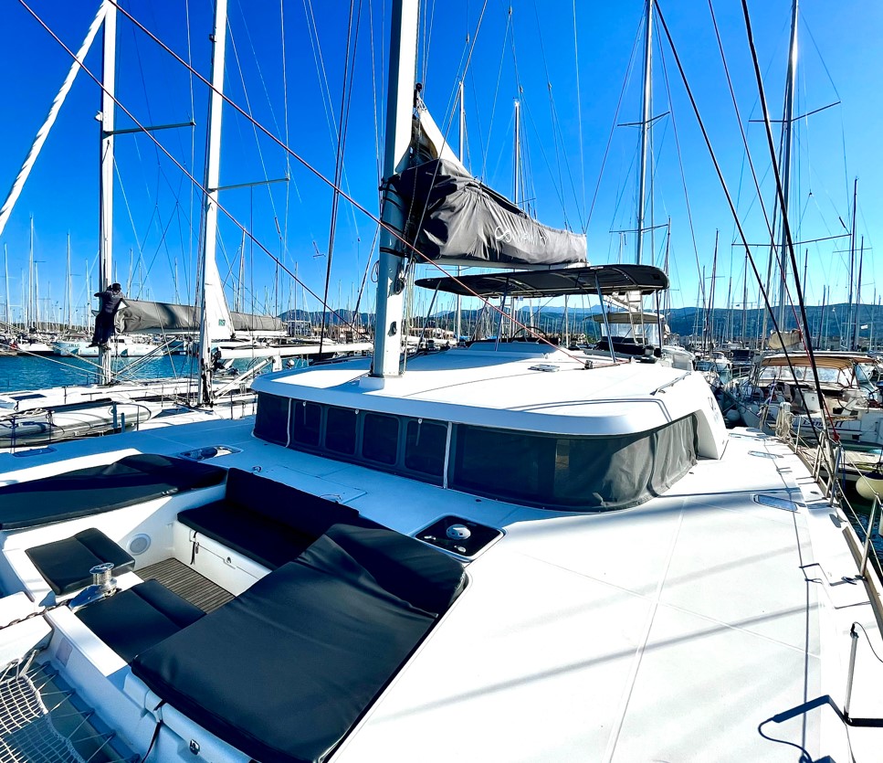 Photo #11 - Lagoon 500 (Infinity) en Paleros - 21911