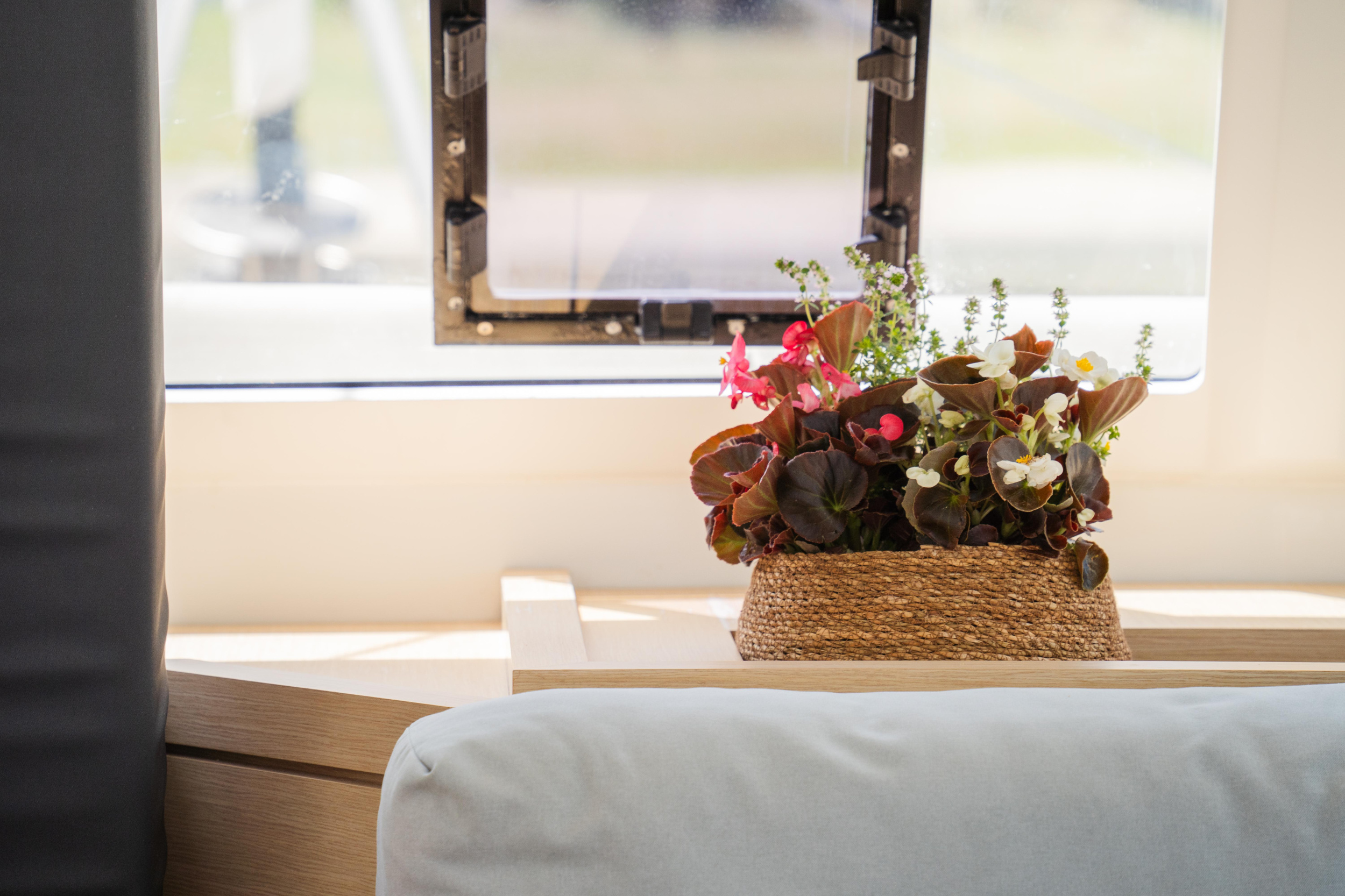 Fountaine Pajot Saona 47 (Wm-AC-Gen-Sol.Pan) — photo 4