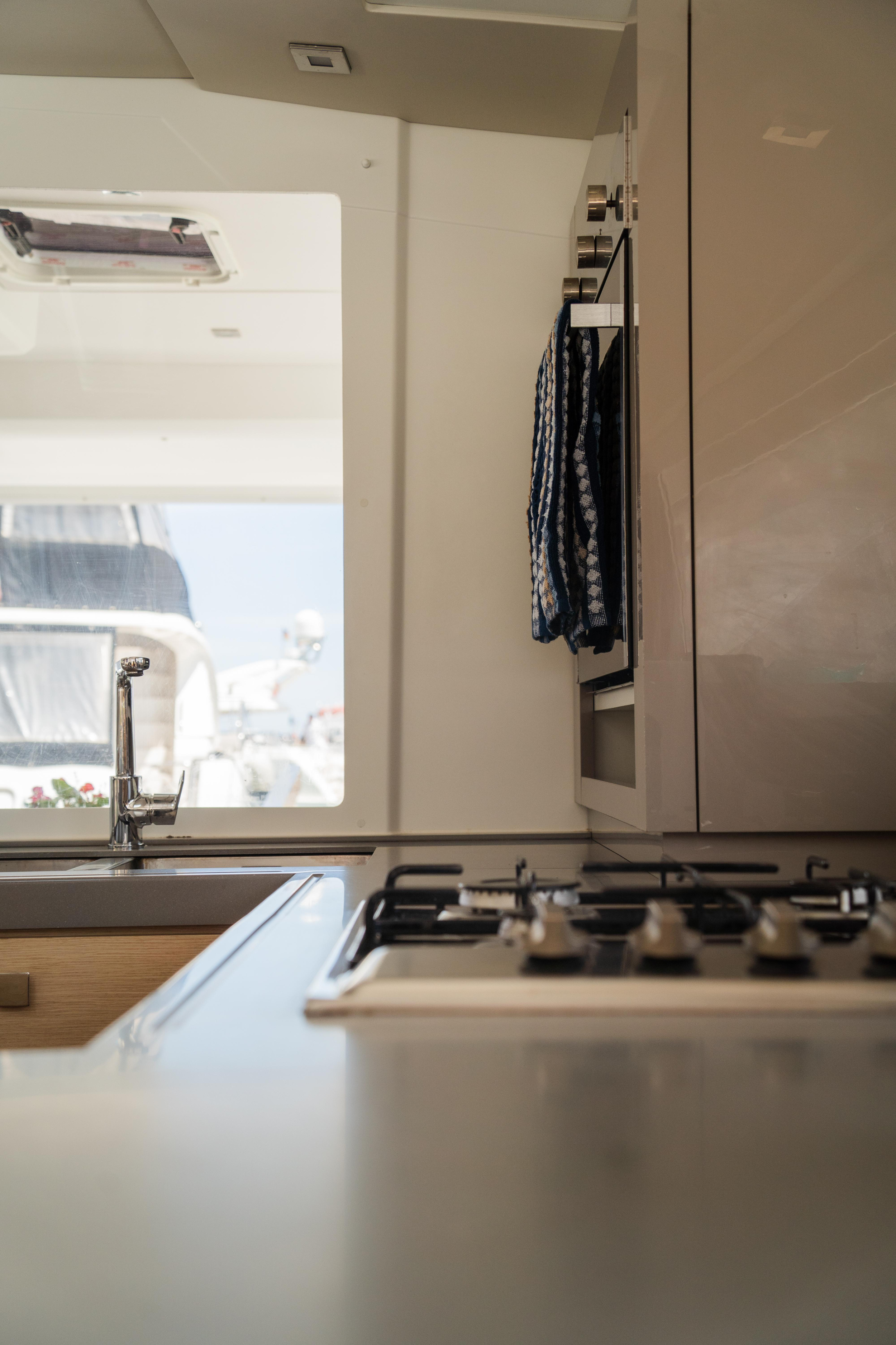 Fountaine Pajot Saona 47 (Wm-AC-Gen-Sol.Pan) — photo 31