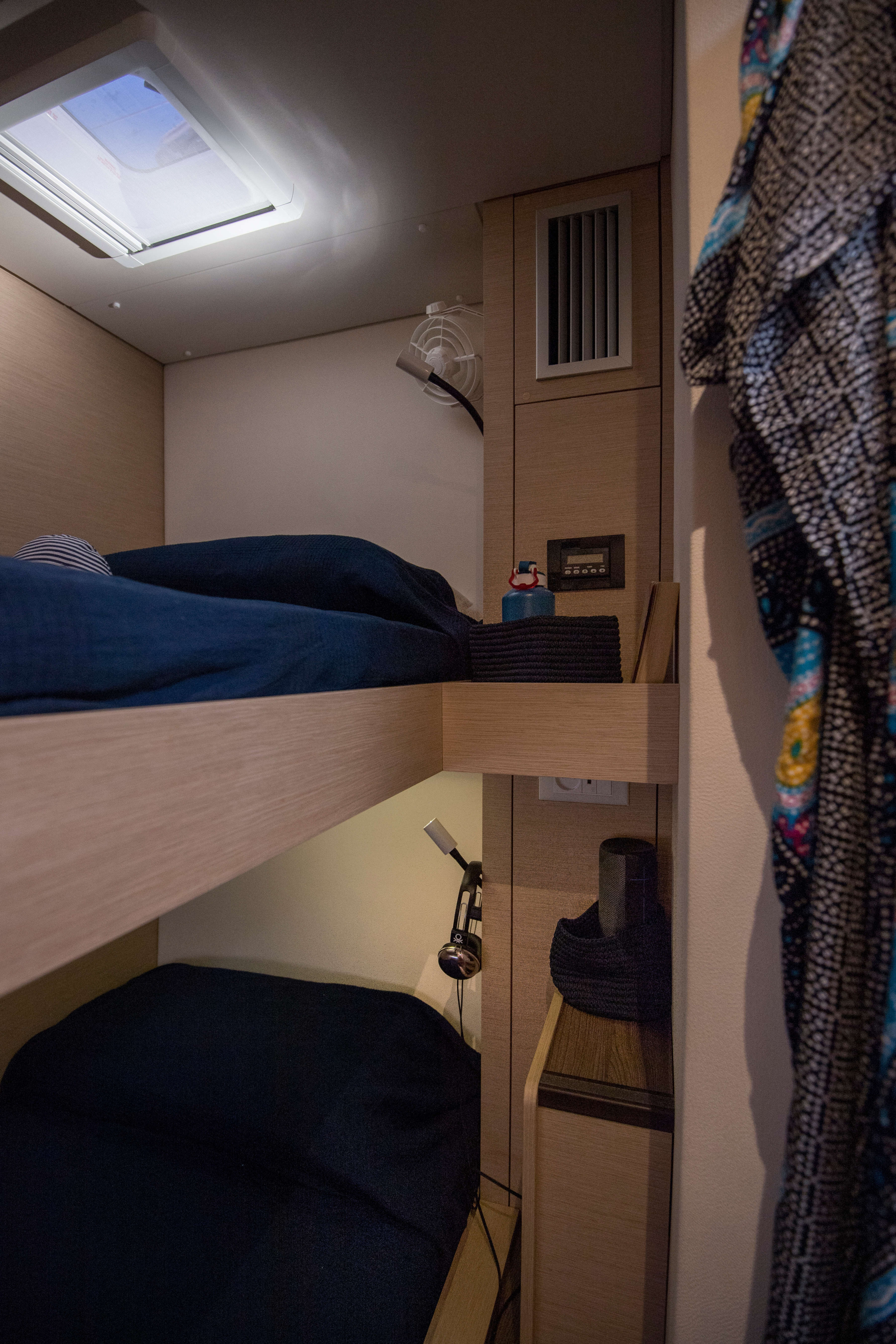 Fountaine Pajot Saona 47 (Wm-AC-Gen-Sol.Pan) — photo 15