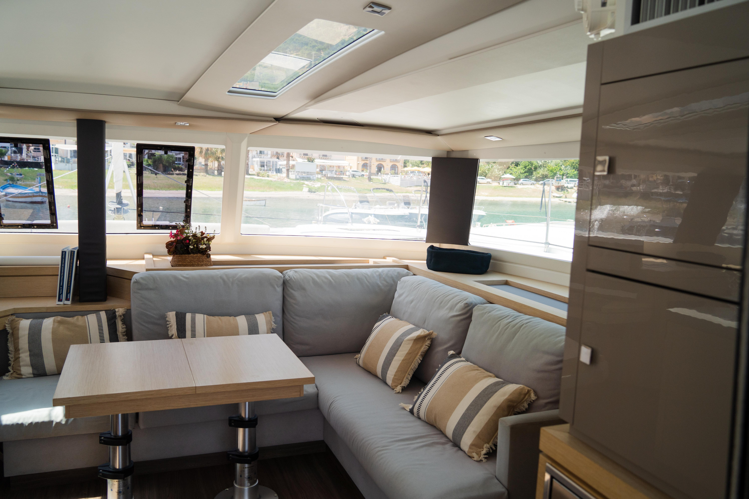Fountaine Pajot Saona 47 (Wm-AC-Gen-Sol.Pan) — photo 46