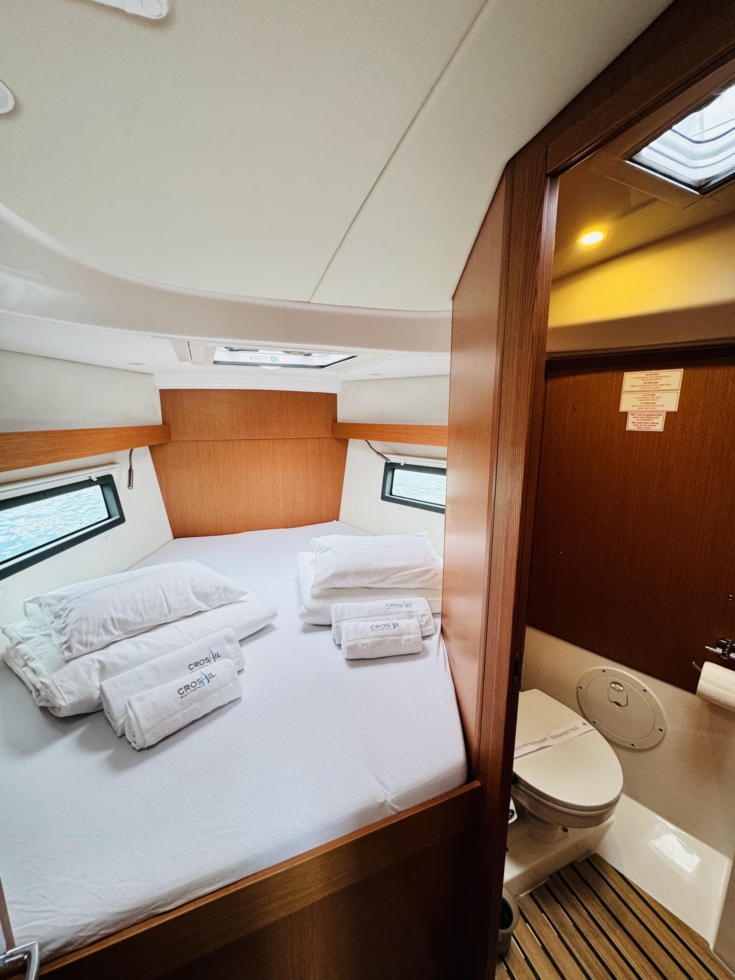 Photo #4 - Bavaria C38 (Valhalla) in Novi Vinodolski - 23942