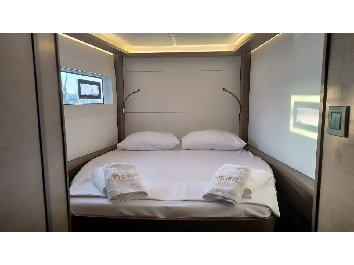 Lagoon 46 (Ostraco) Interior image - 17