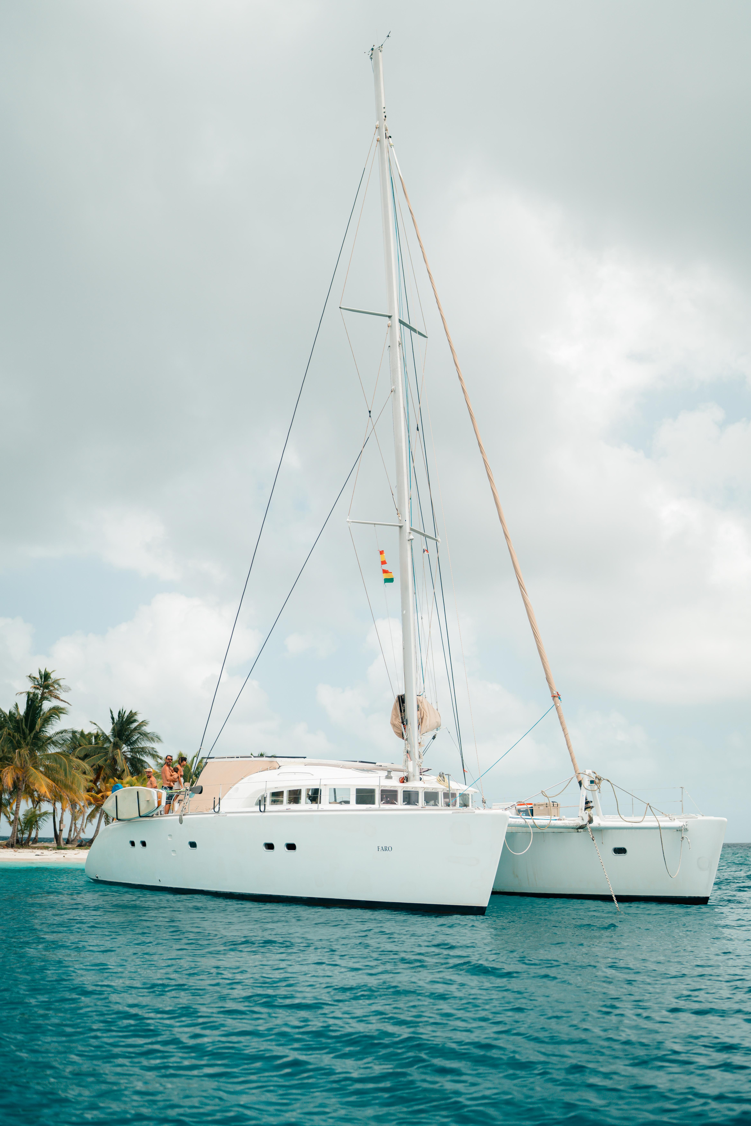 Photo #7 - Lagoon Switch 570 (Faro) en San Blas - 63671