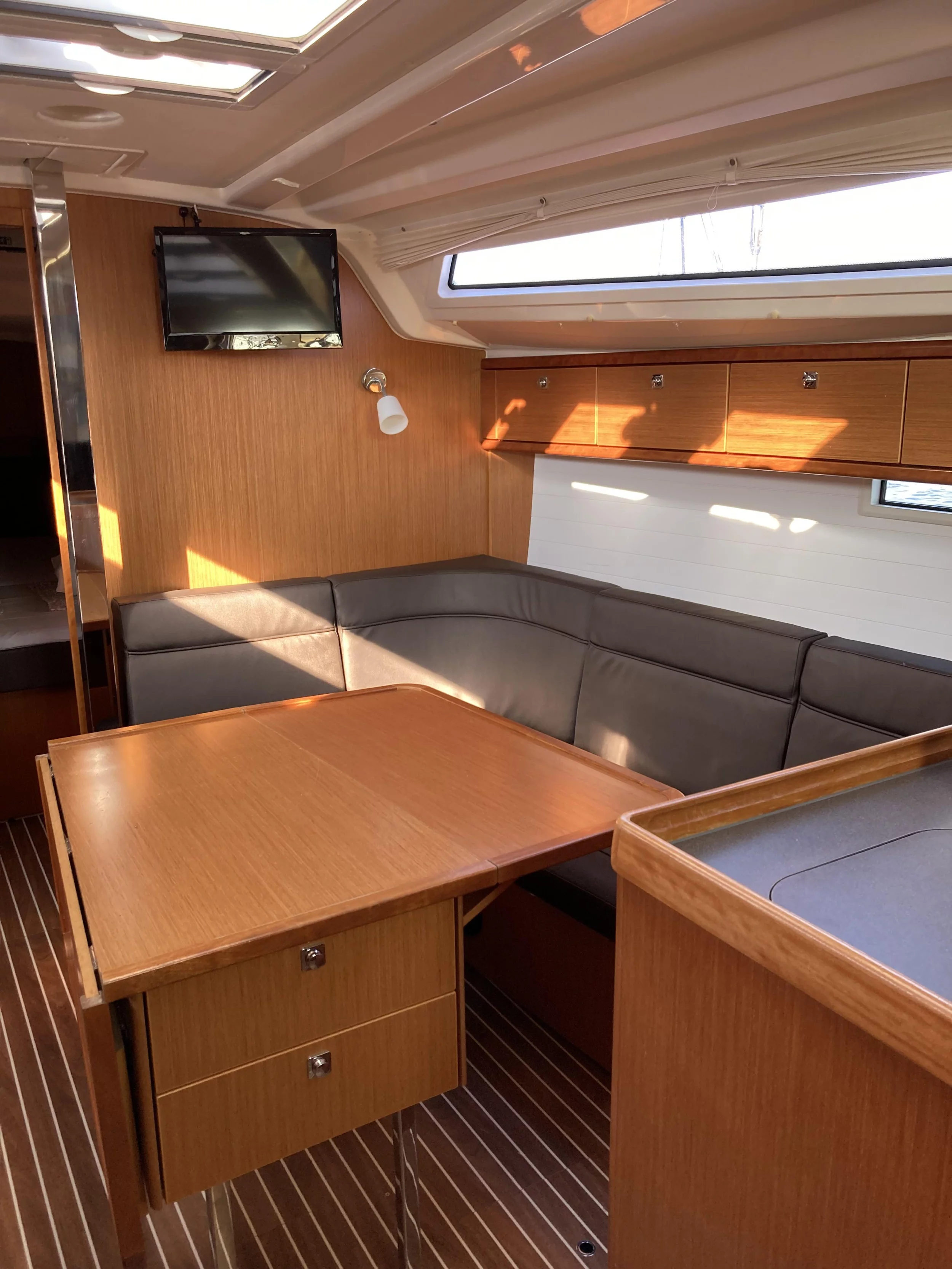 Bavaria 37 Cruiser (Hanni)  - 4