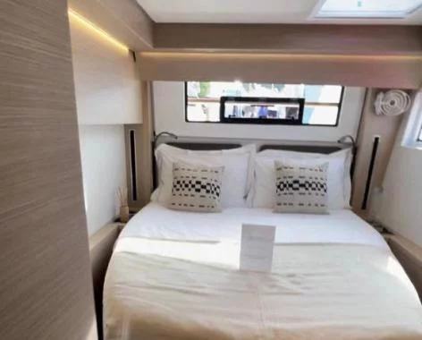Lagoon 51 (Lady G)  - 29