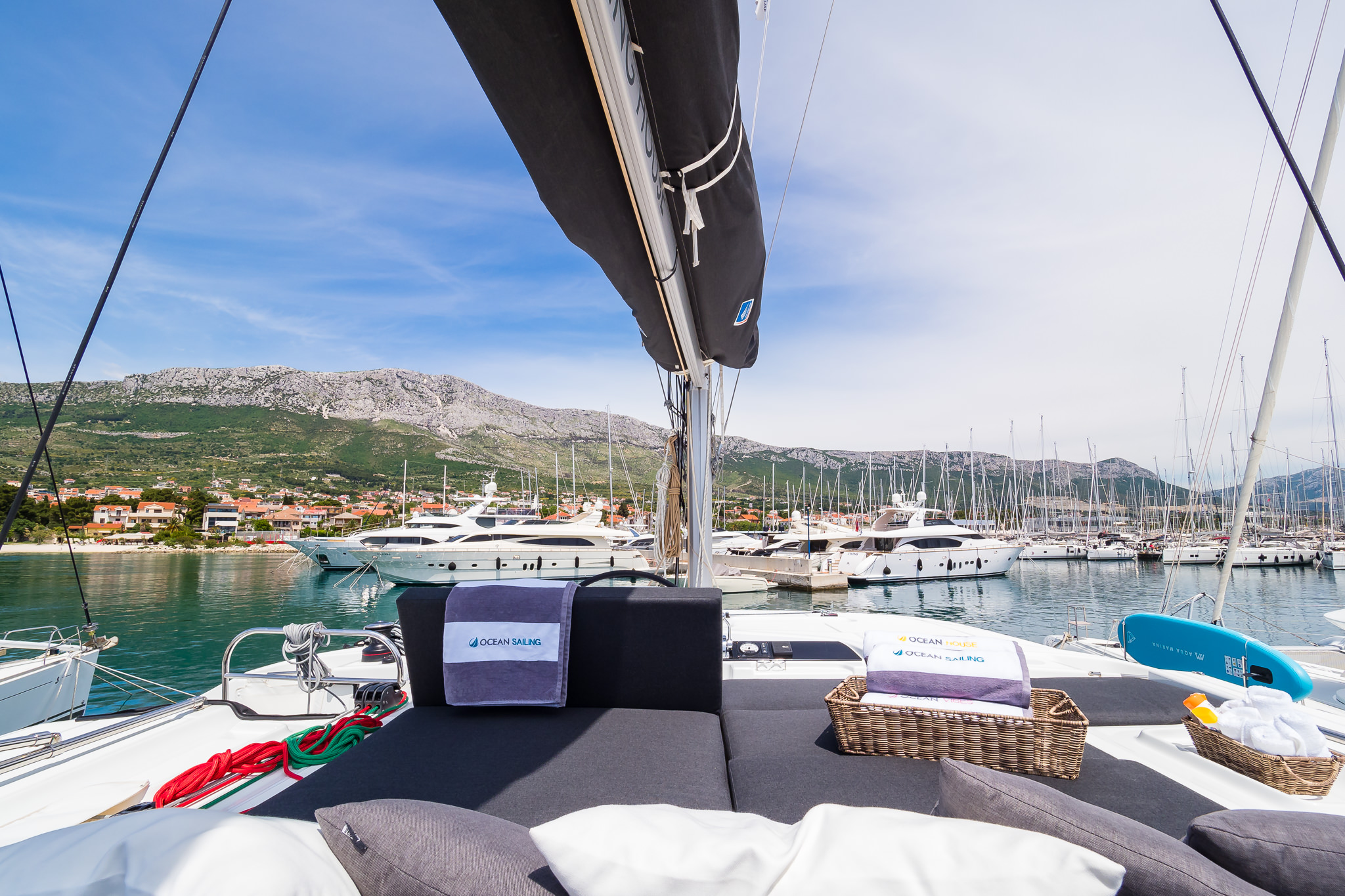 Photo #11 - Lagoon 46 (MADAME EL GRANDE (WITH AC & )) in Kastela - 16613