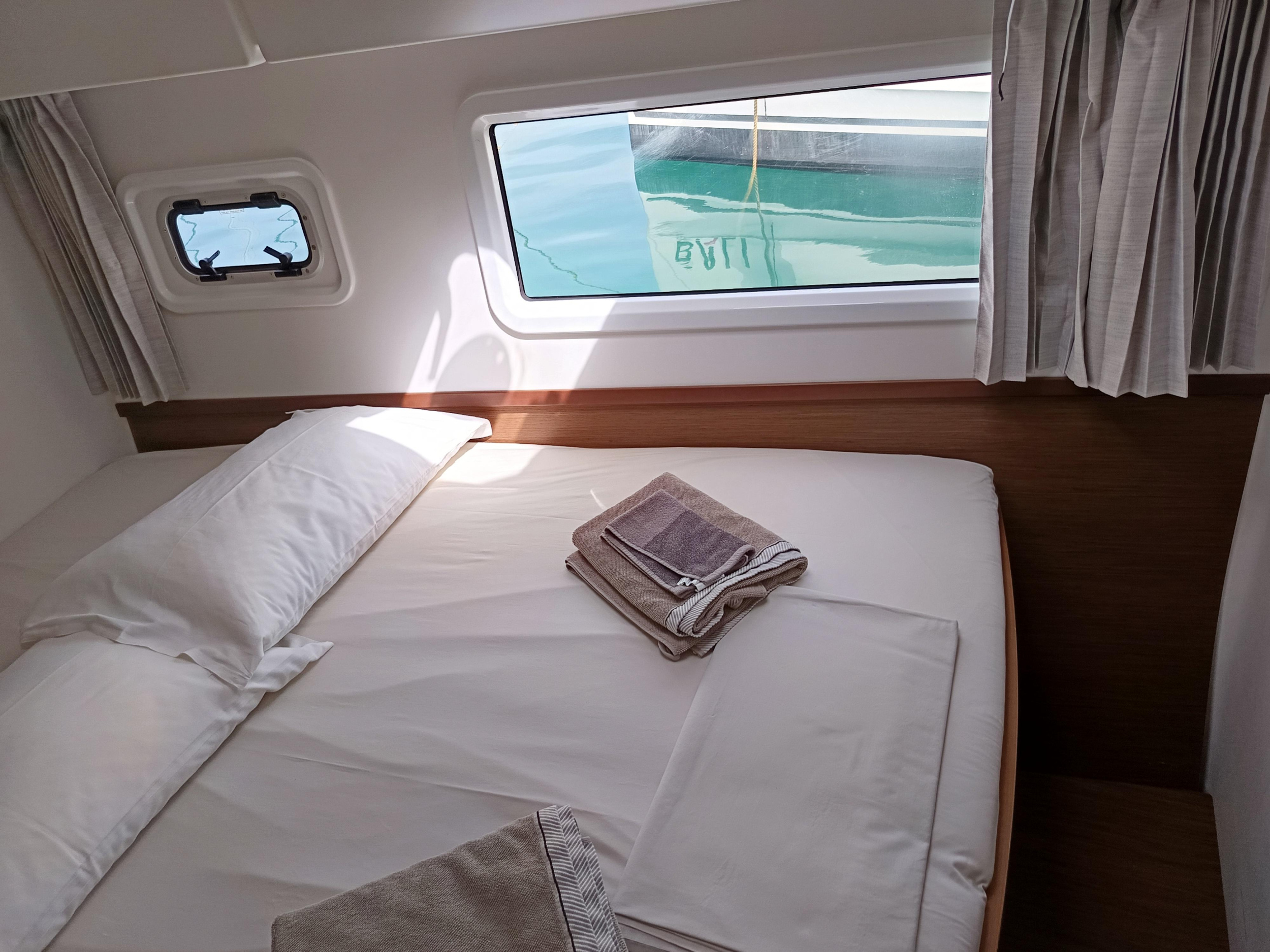 Lagoon 42 — photo 60