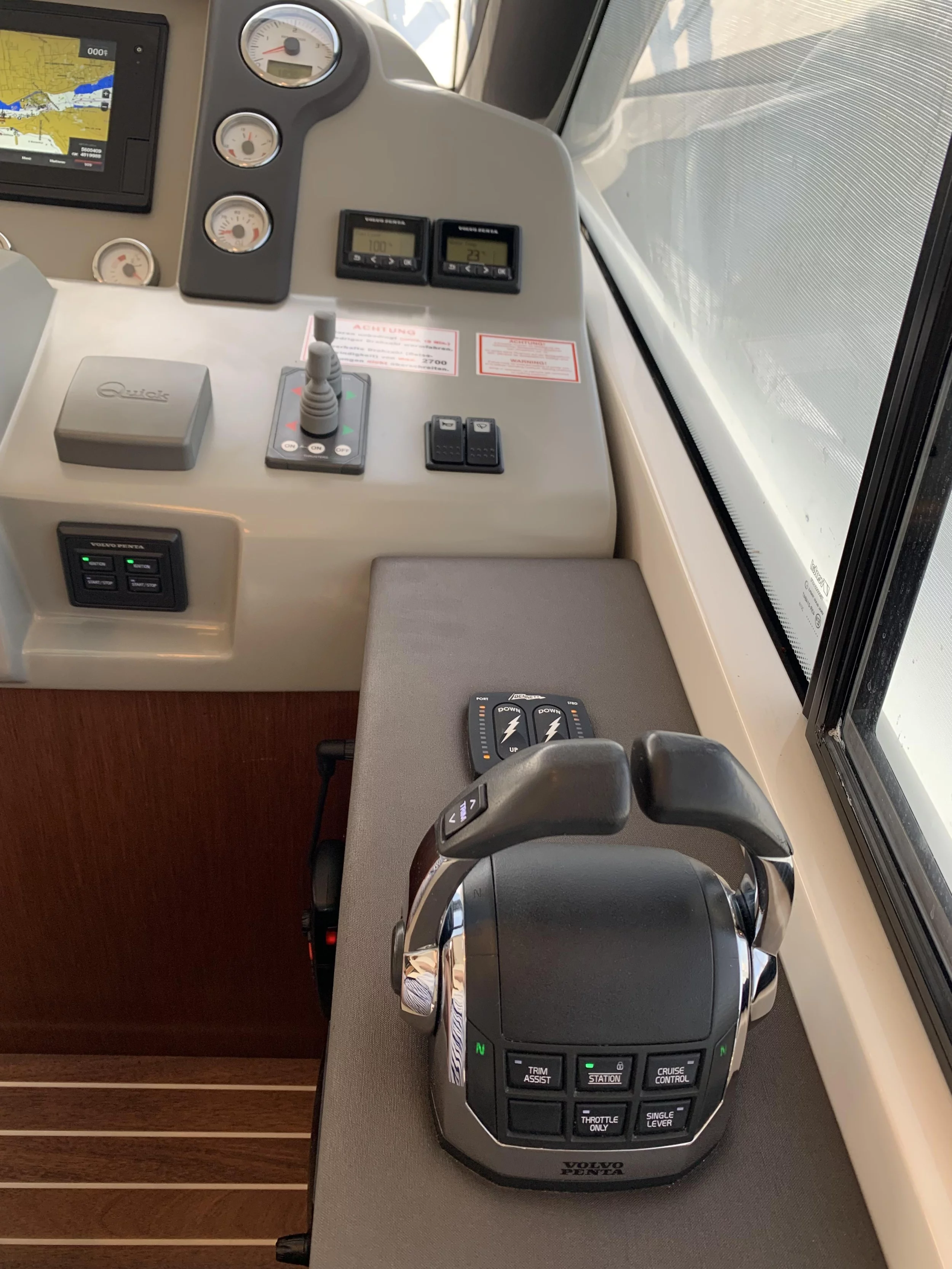 Bavaria Virtess 420 Fly (Sunrise) volvo penta - 40