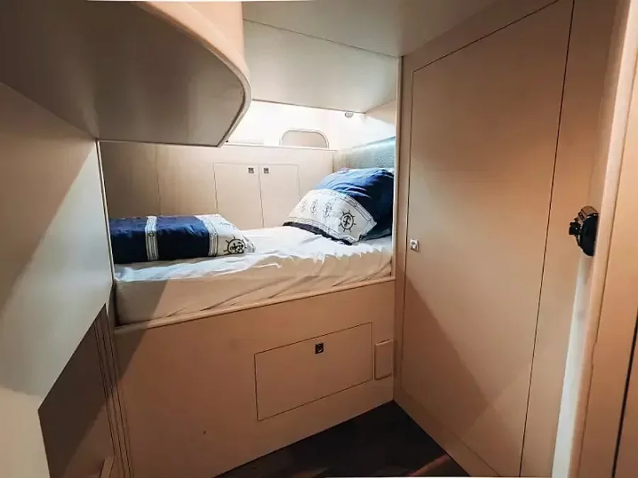 Elegance 60 Fly (Lifestyle 1)  - 7