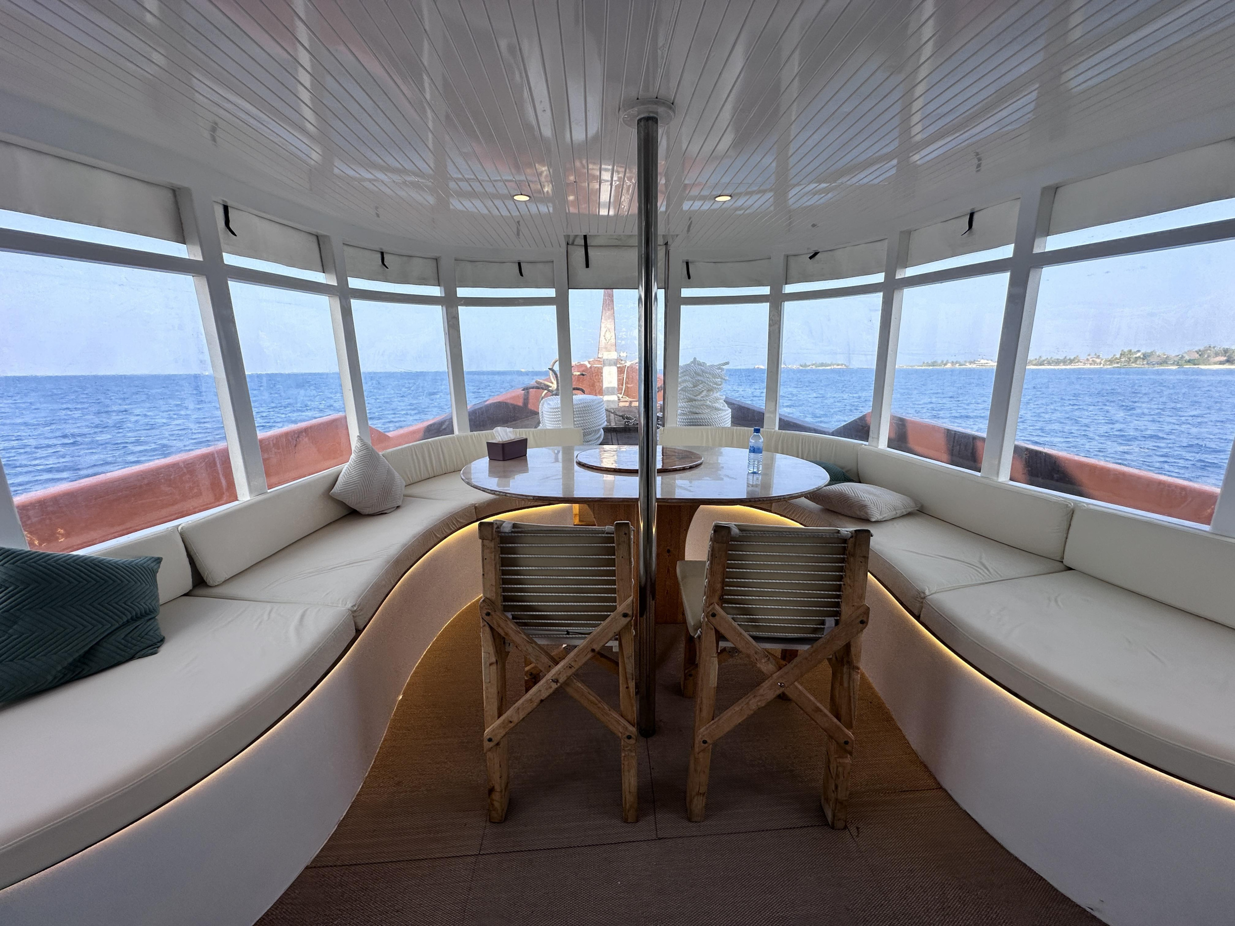 Custom build motoryacht — photo 51