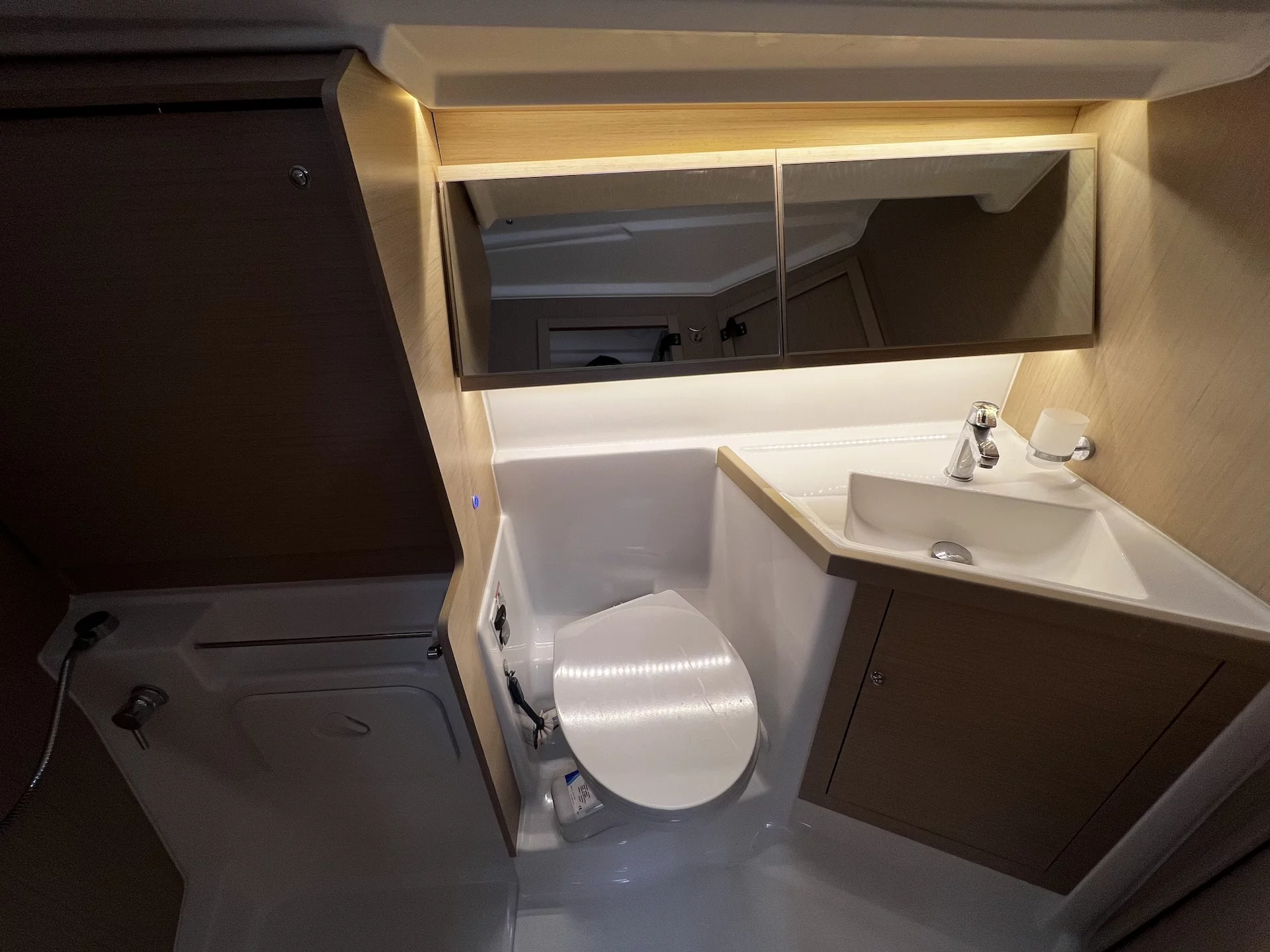 Oceanis 40.1 (Aglaia)  - 11