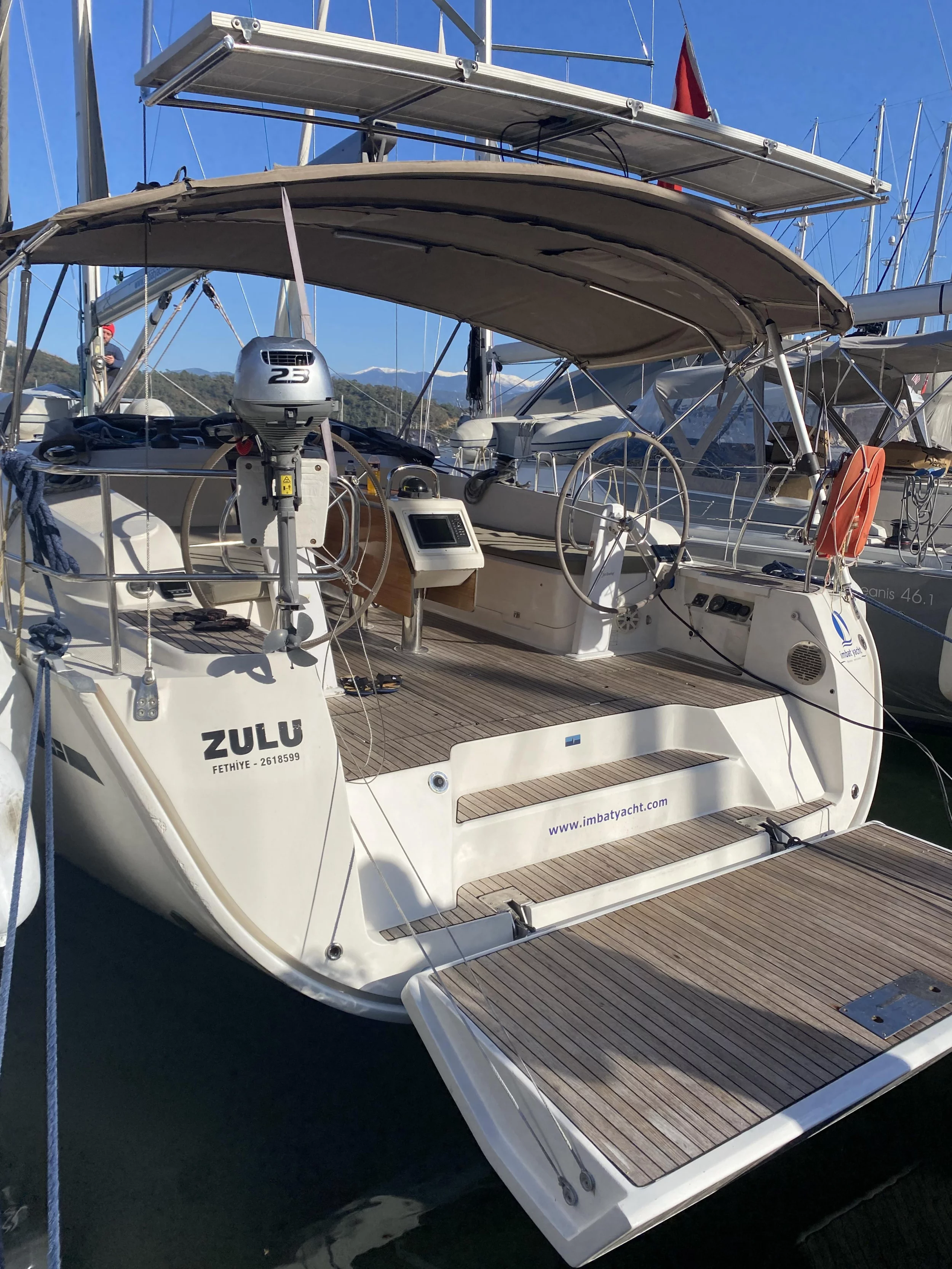 Bavaria 46 Cruiser (Zulu)  - 12