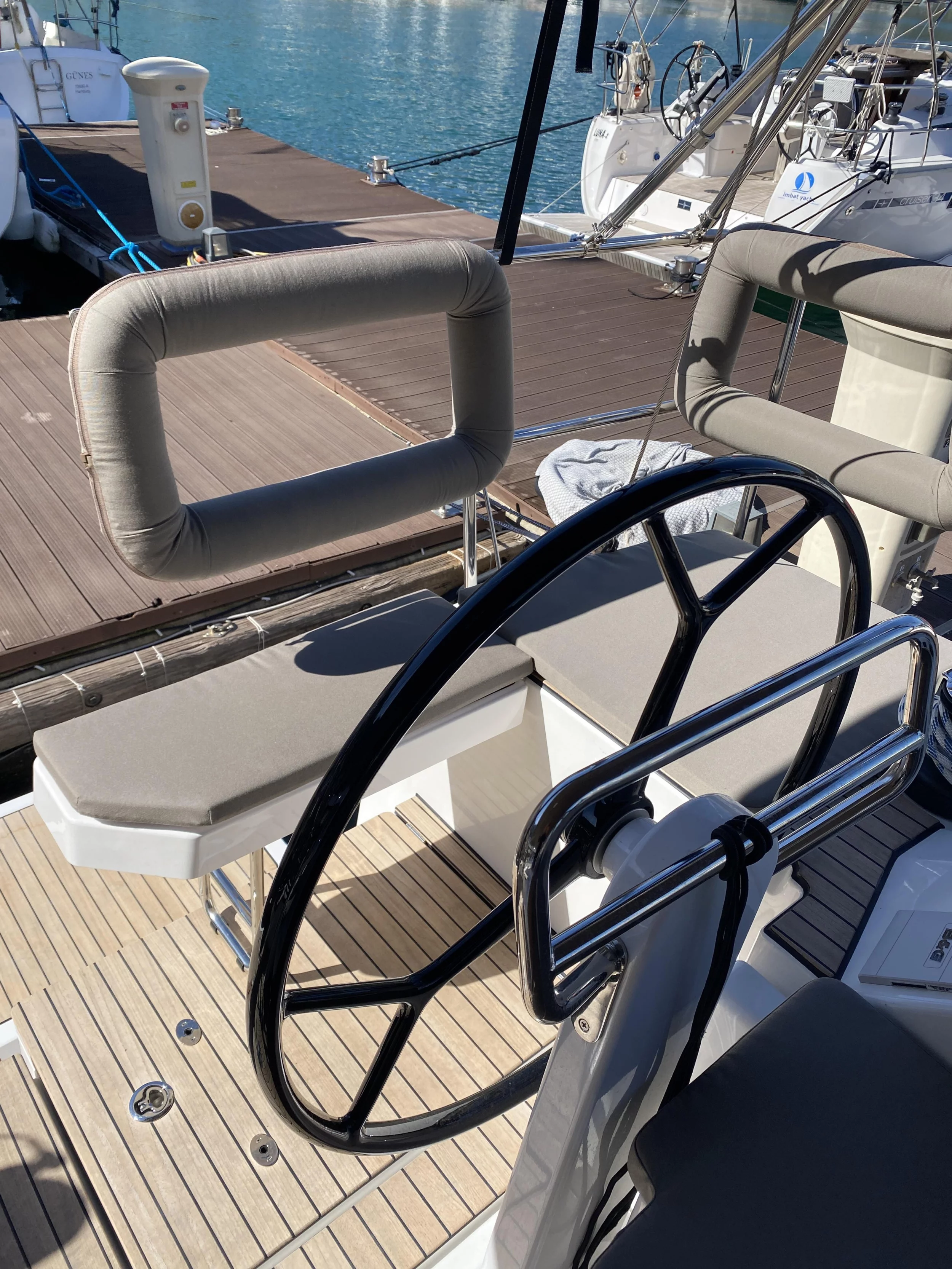 Bavaria C38 (Luna 3)  - 2