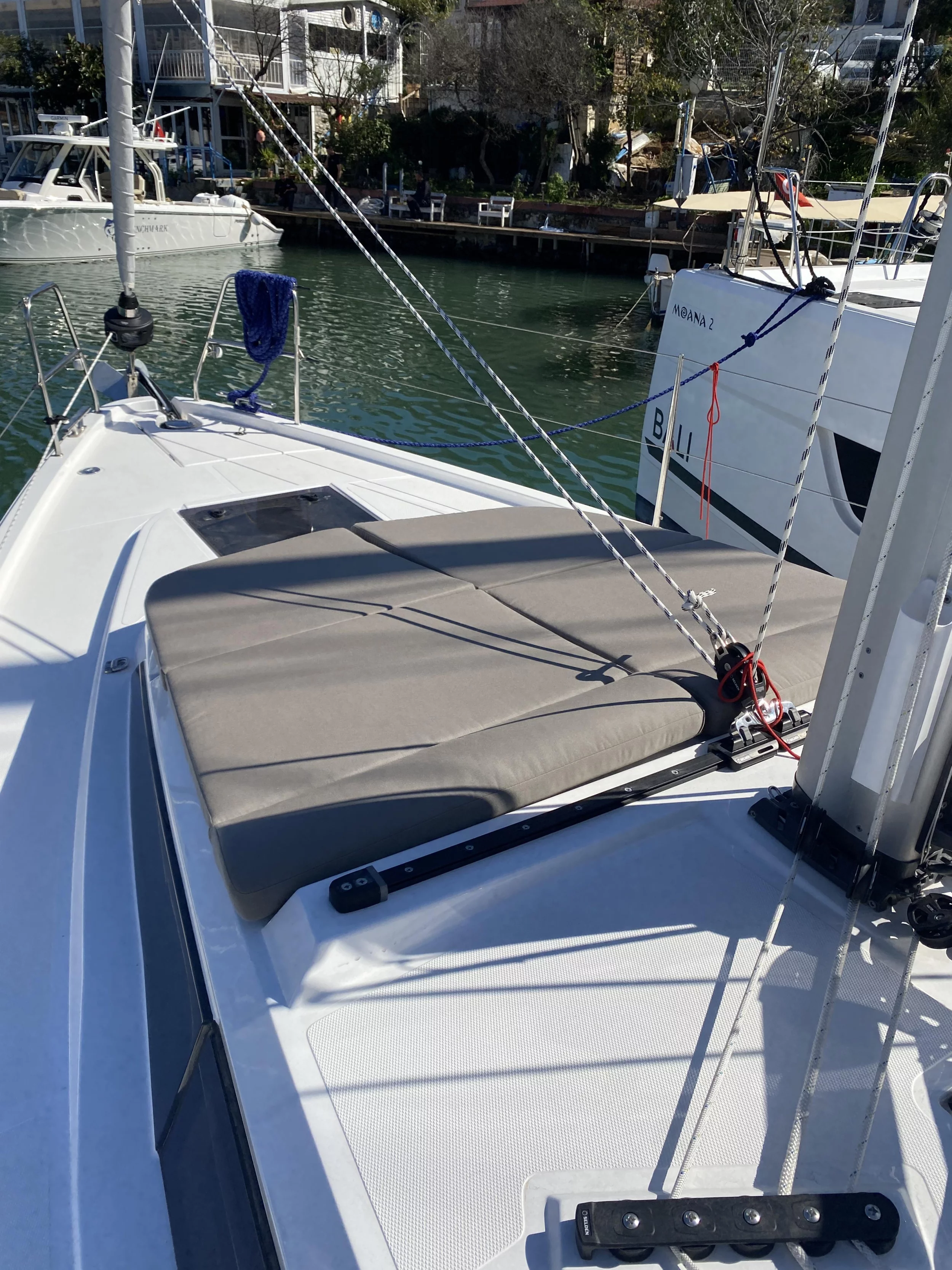 Bavaria C38 (Luna 3)  - 9