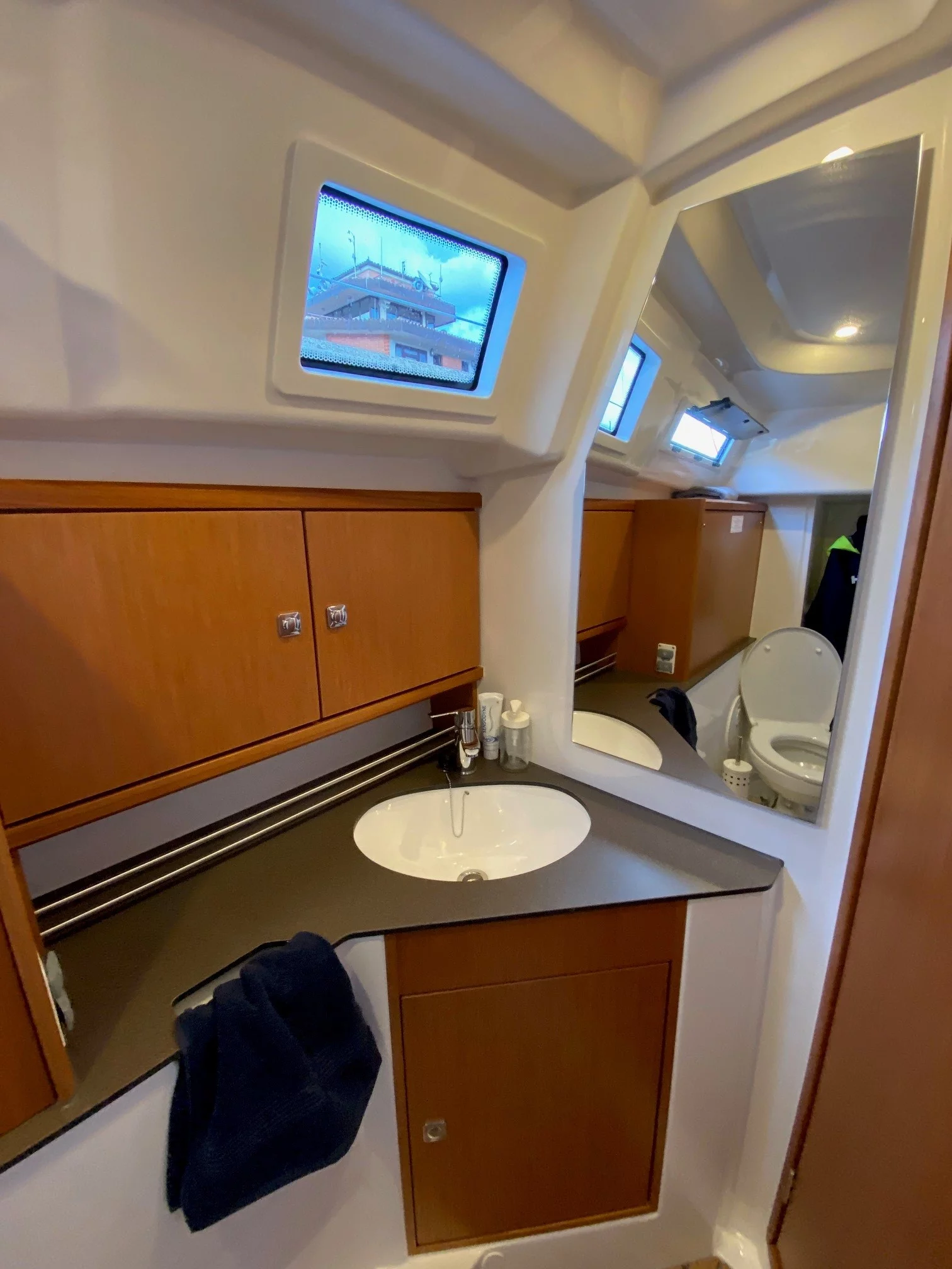 Bavaria 34 Cruiser (Luna 2)  - 12