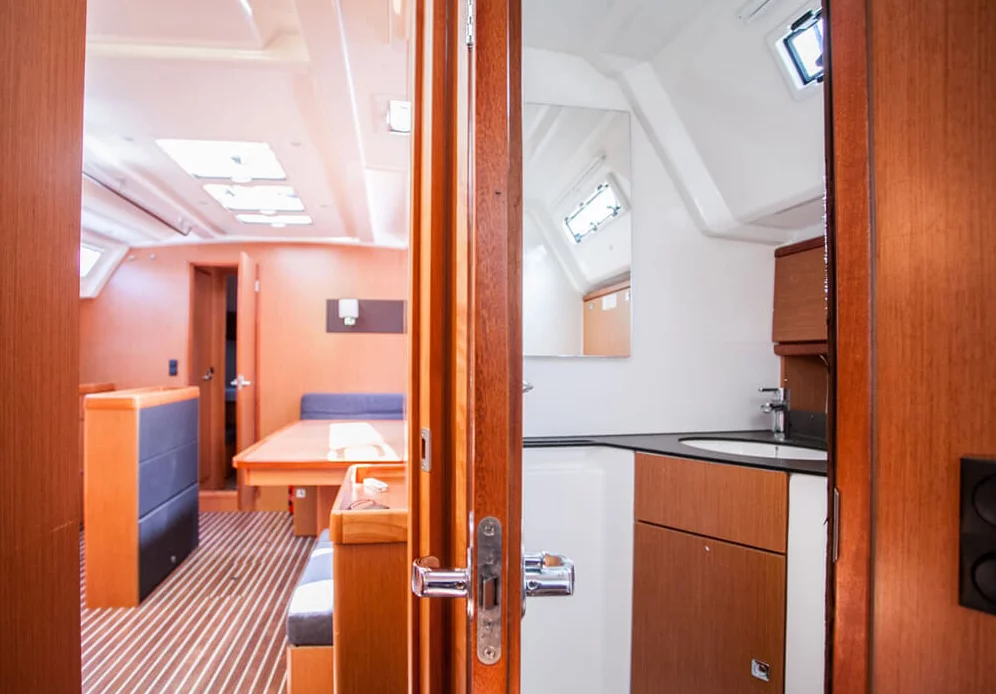 Bavaria Cruiser 46 (Amore)  - 15