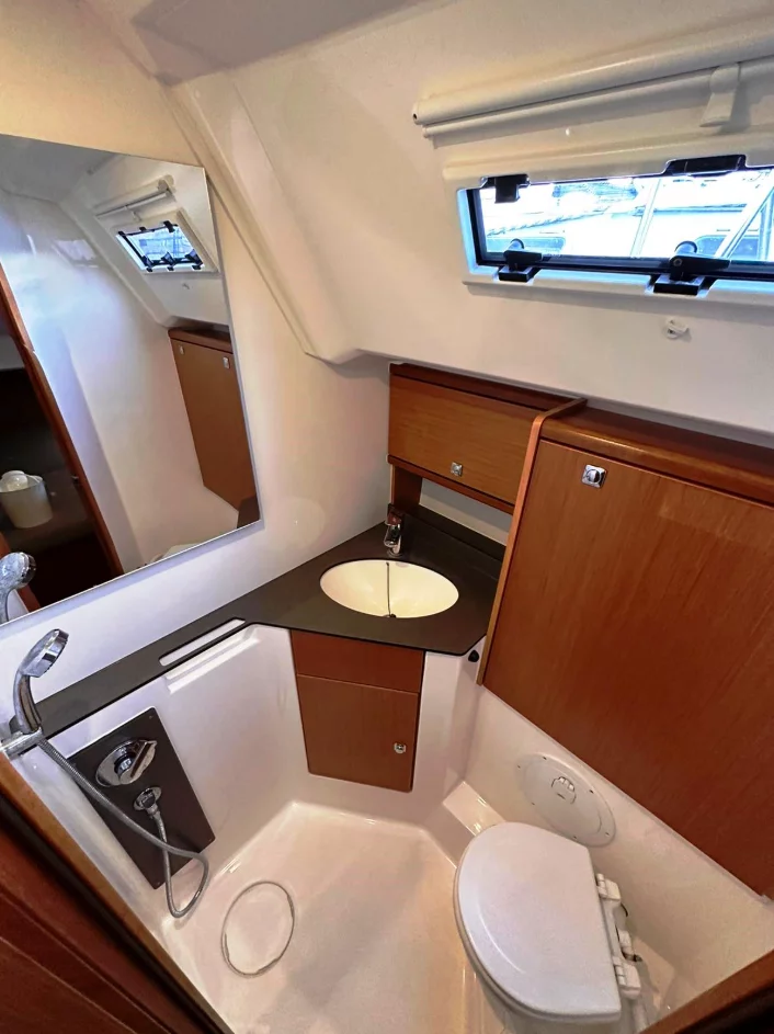 Bavaria Cruiser 46 (Amore)  - 8