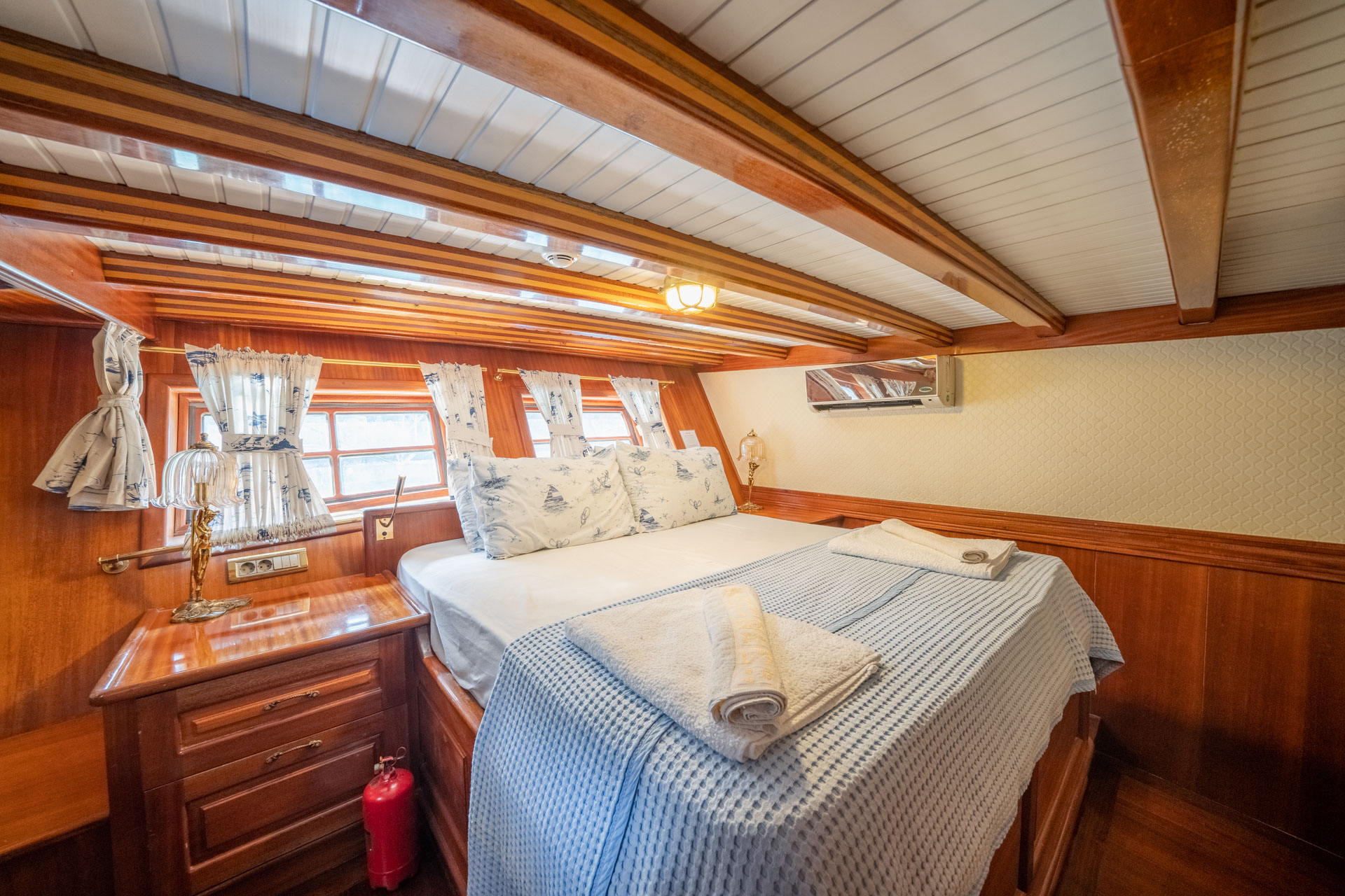 Photo #8 - ADMIRAL (ADMIRAL) en Bodrum - 63710
